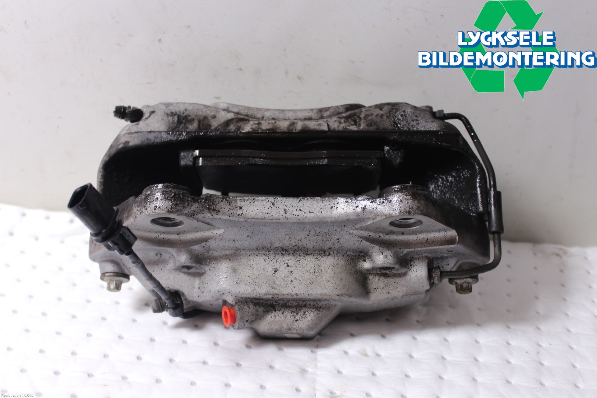 Audi Q5 09-16 Bromsok Fram Vänster