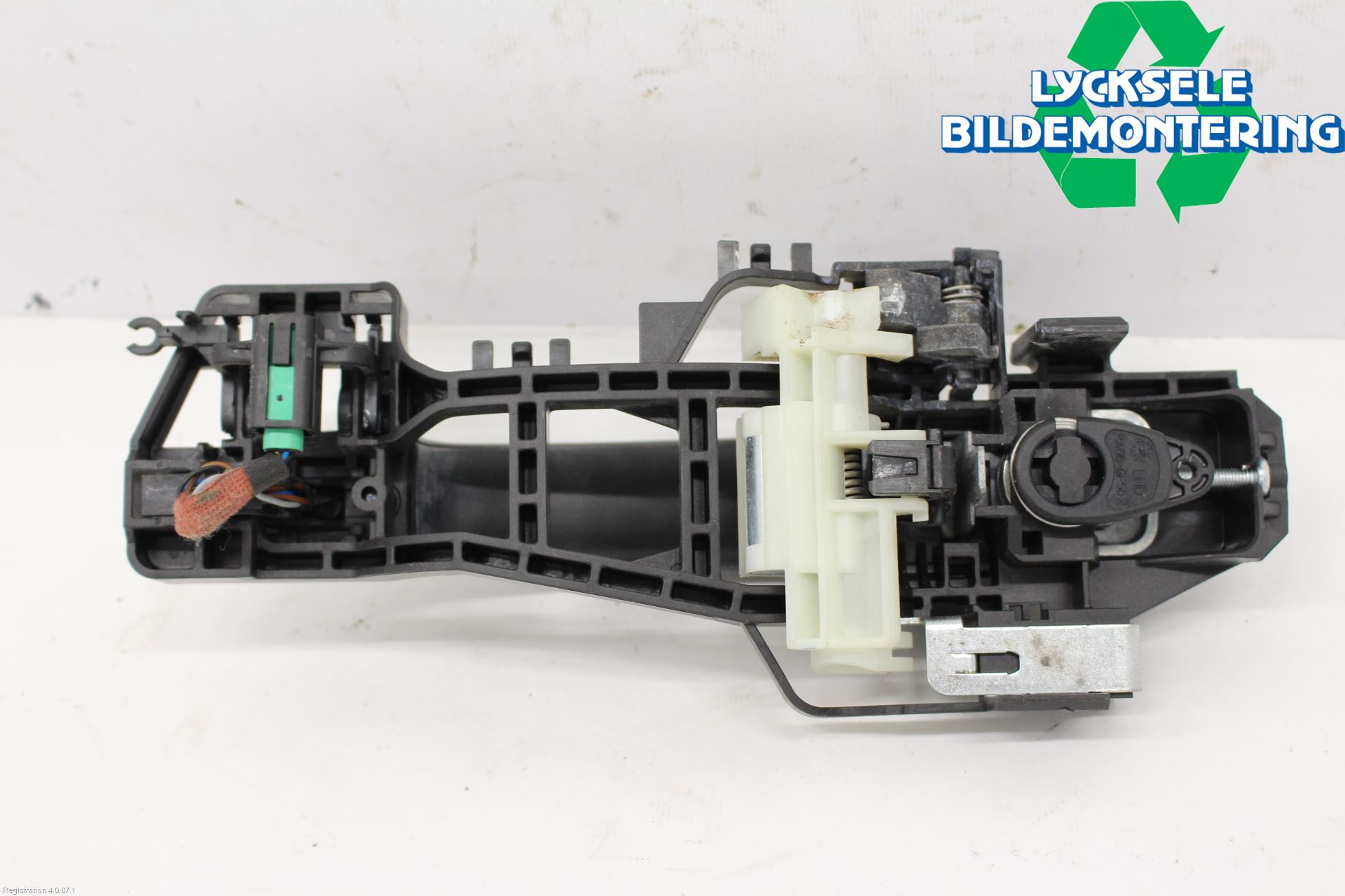 Ford FOCUS 15-18 Dörrhandtag Yttre Vä