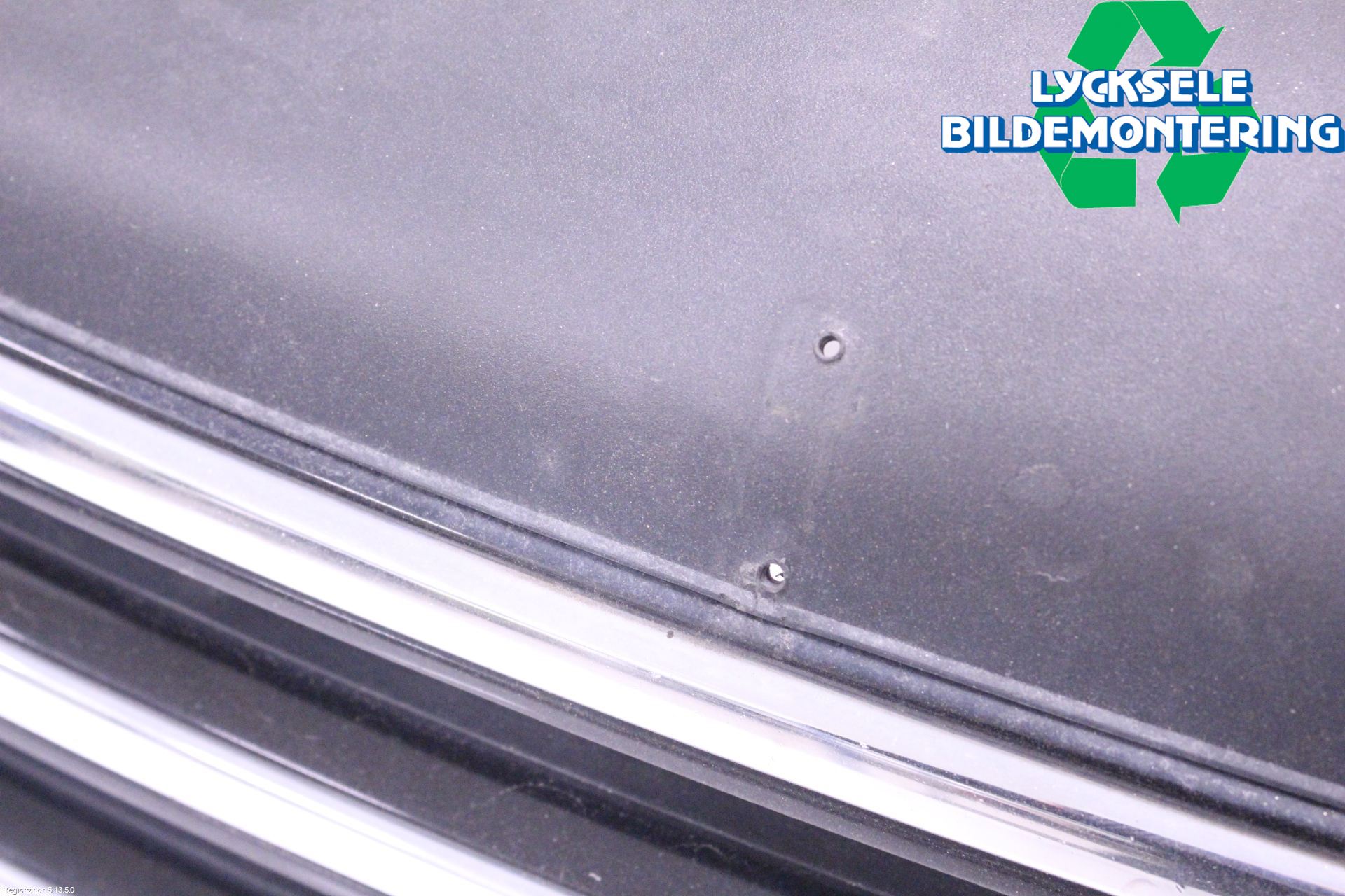 Volkswagen VW PASSAT 11-14 Grill Komp