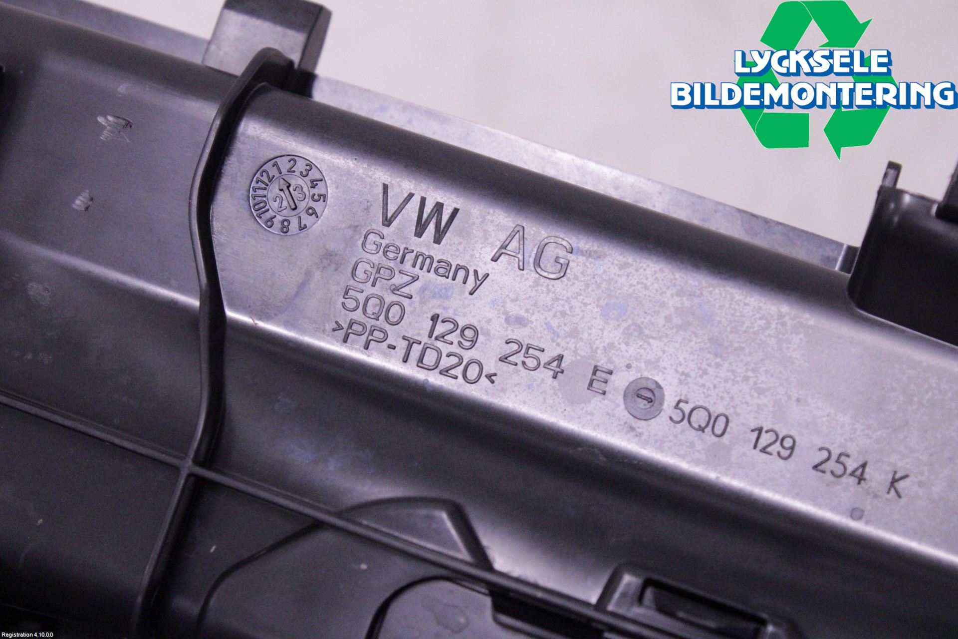 Volkswagen VW T-ROC 18- Deflektor Plåt-Plast Kylning