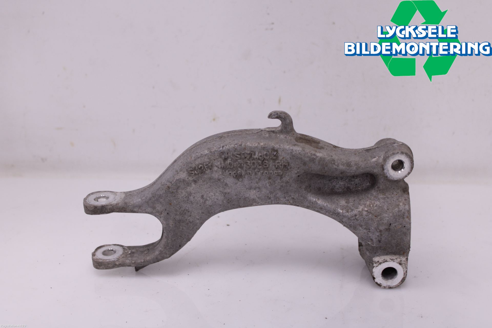 Audi A6 F2/C8 19- Fjäderben Fram Höger