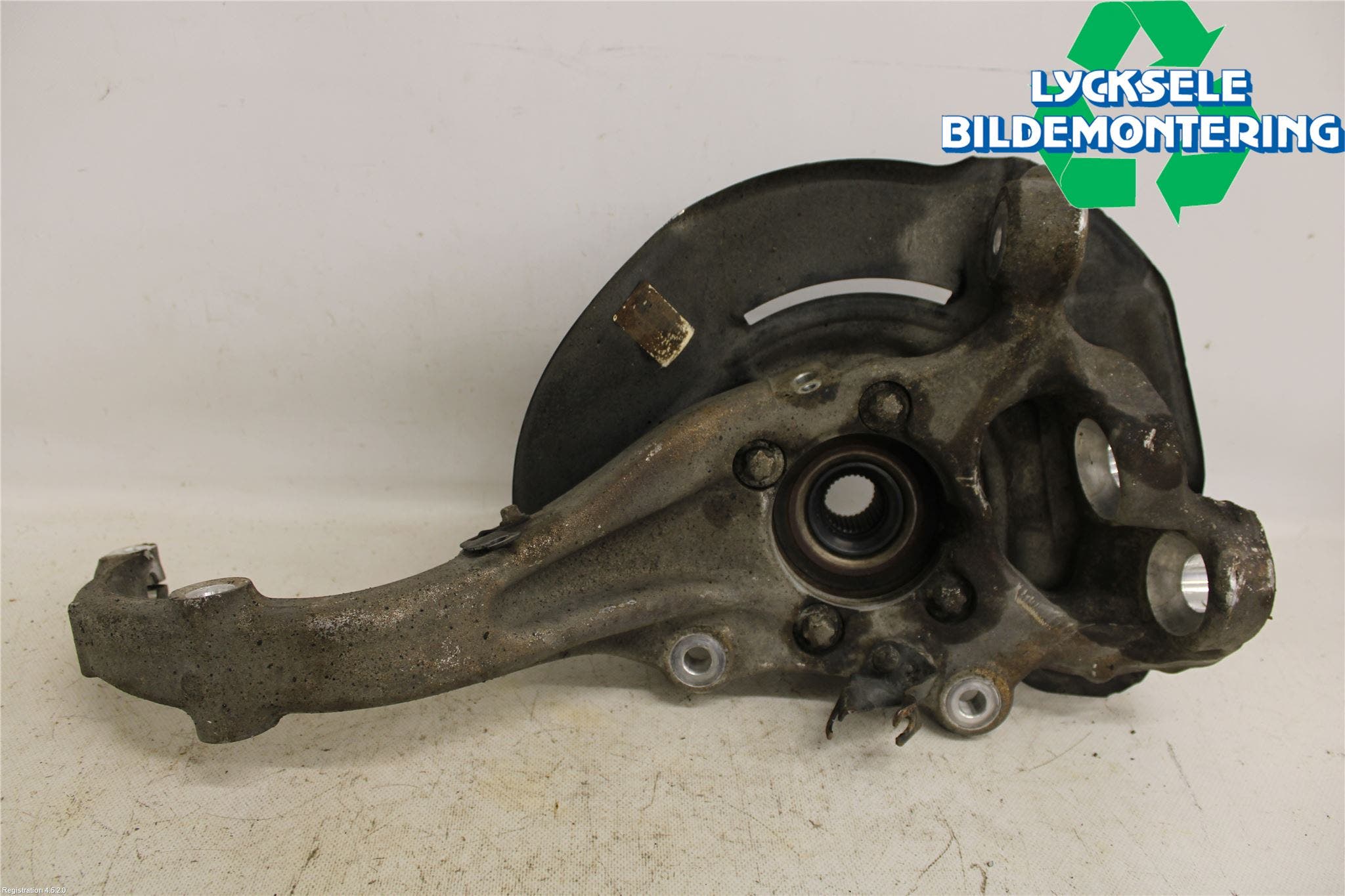 Mercedes-Benz MB S-KLASS (W222) 13-20 Styrspindel Lagerhus Vä