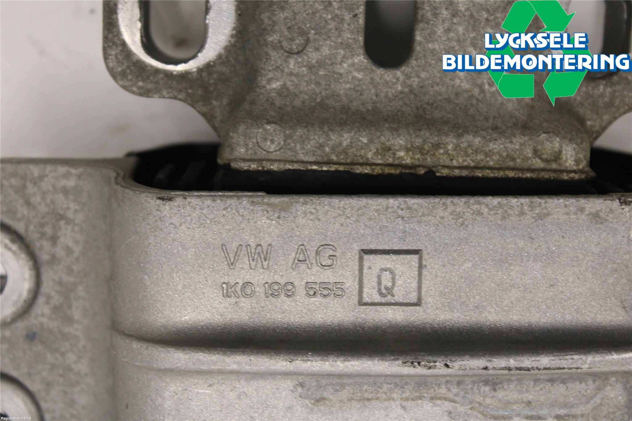 Skoda YETI Motorfäste