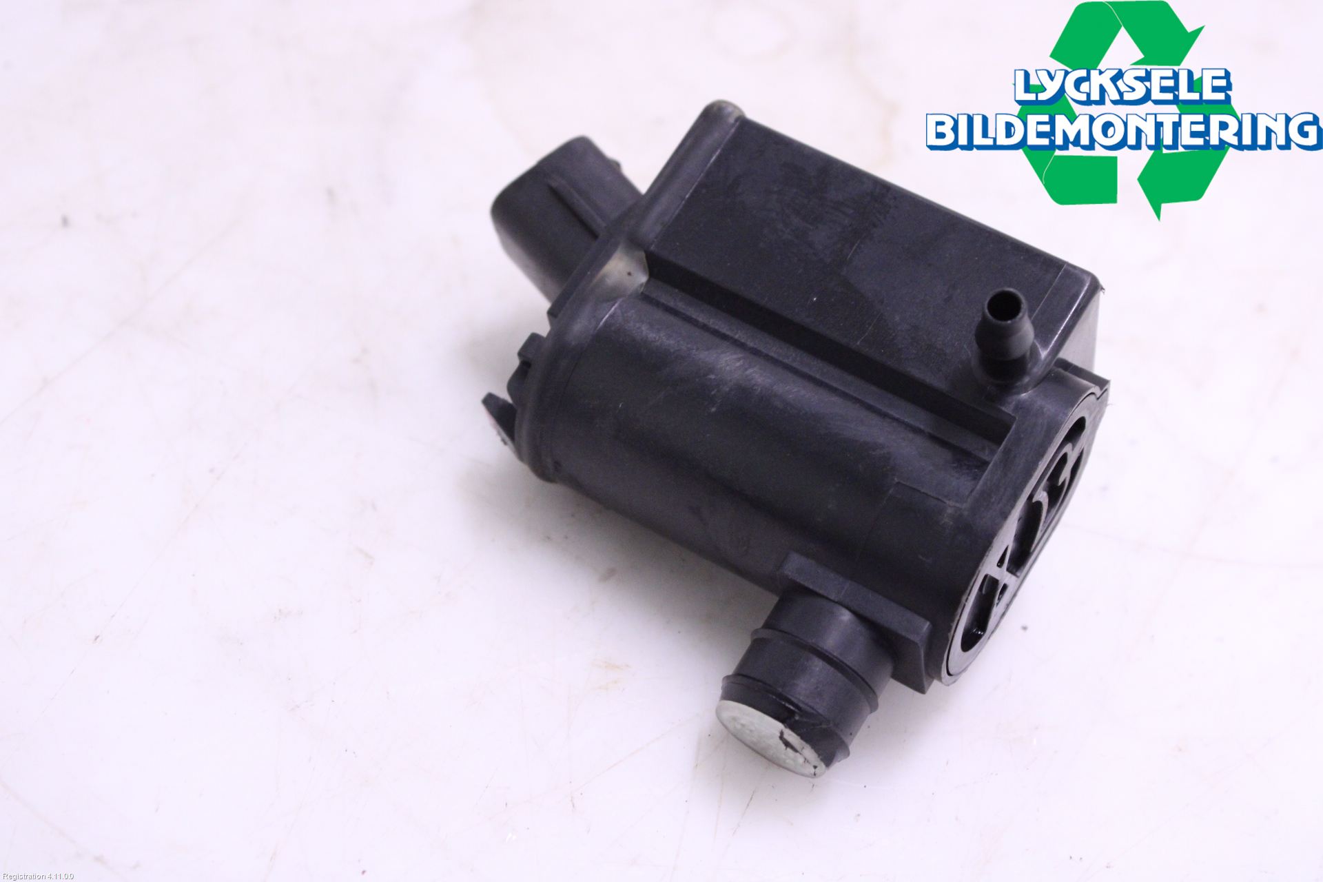 Kia RIO 12-16 Spolarpump Vindruta