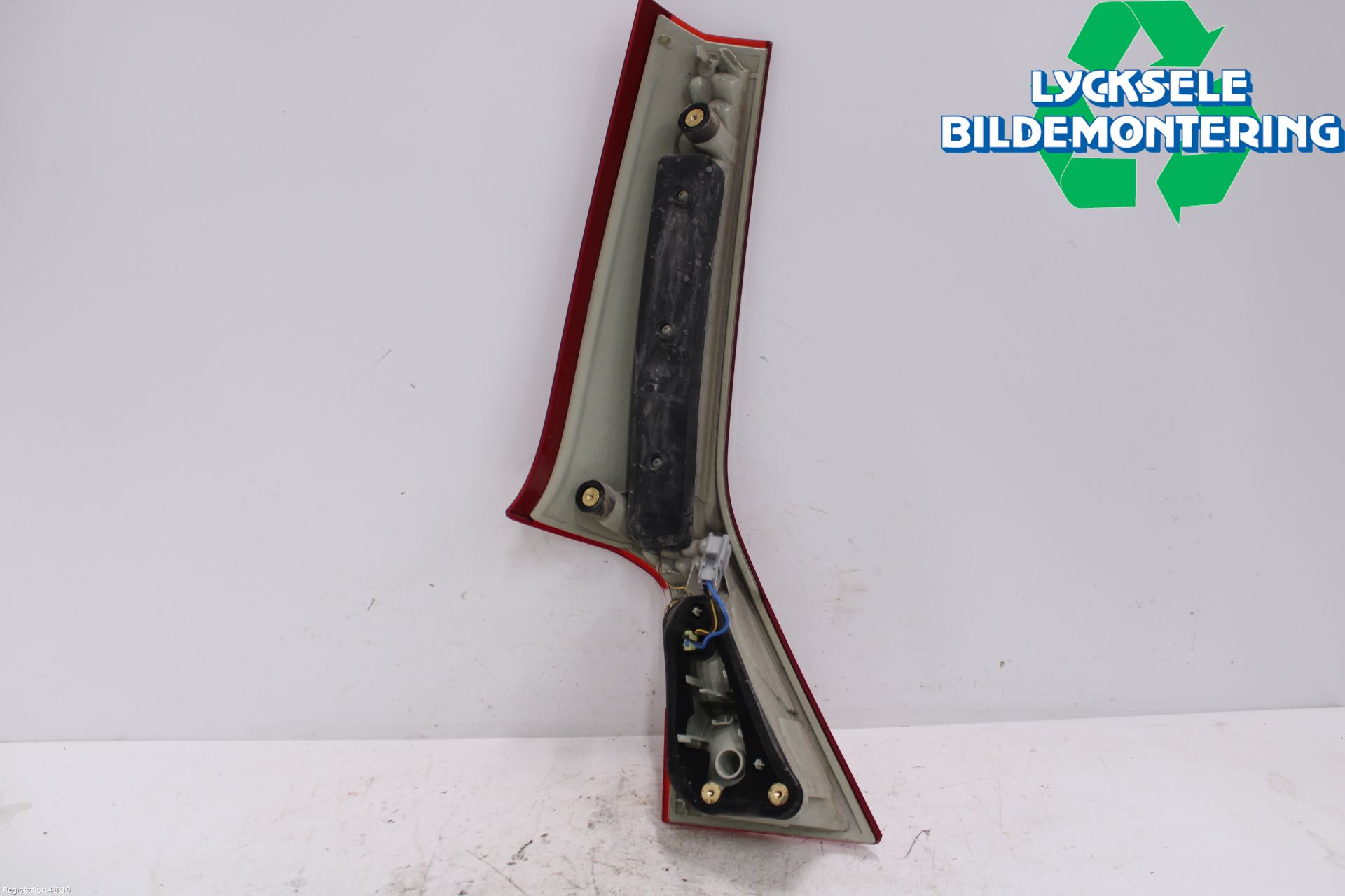 Volvo XC70 08-13 Bakljus Lucka Hö