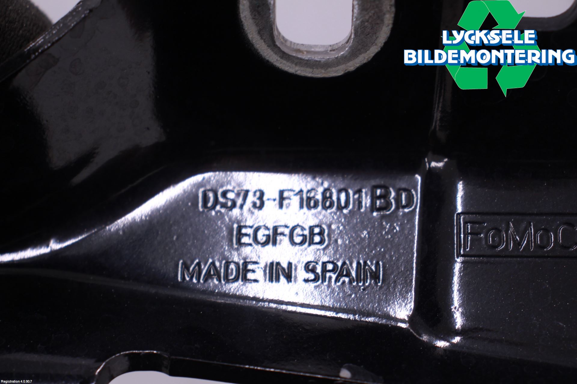 Ford MONDEO 15-22 Huvgångjärn