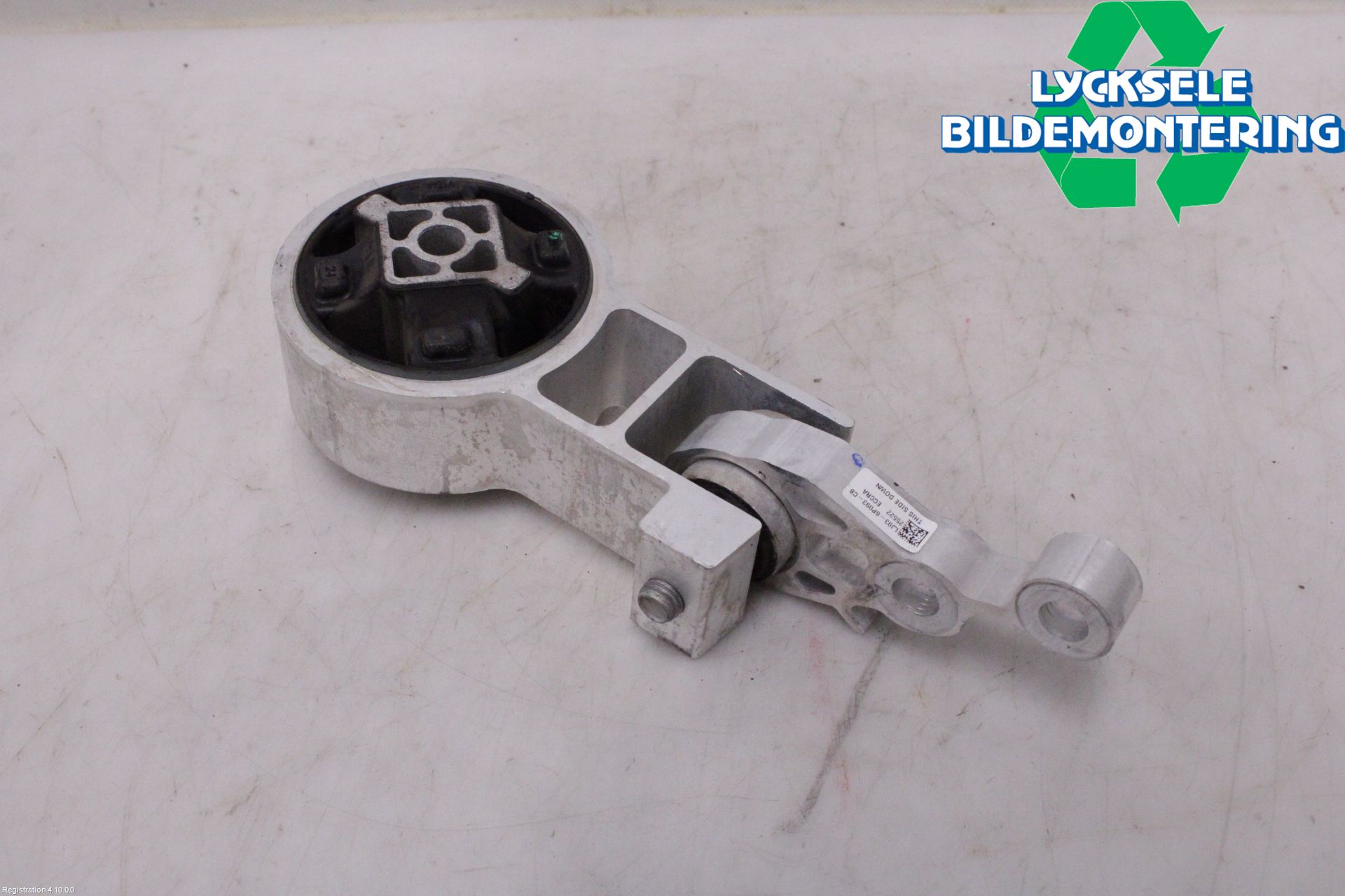 Ford MUSTANG Mach-E 21- Motorfäste