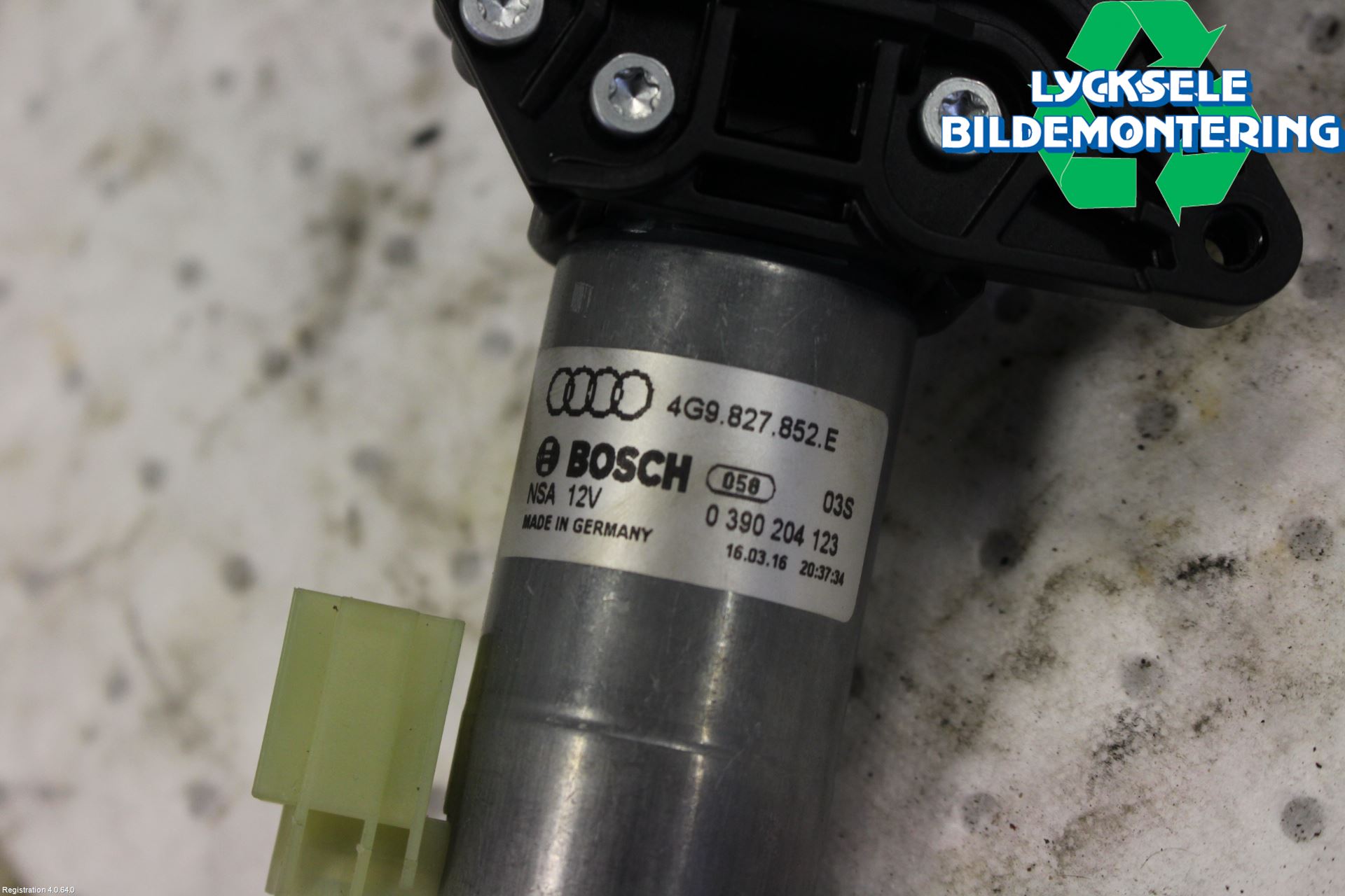 Audi A6 ALLROAD 12-18 Bakluckeöppnare Automatisk