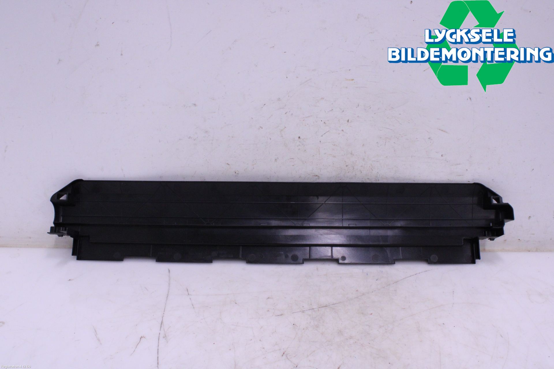 BMW 5 G30/G31/F90 17-23 Kylarfäste-Ram-Balk