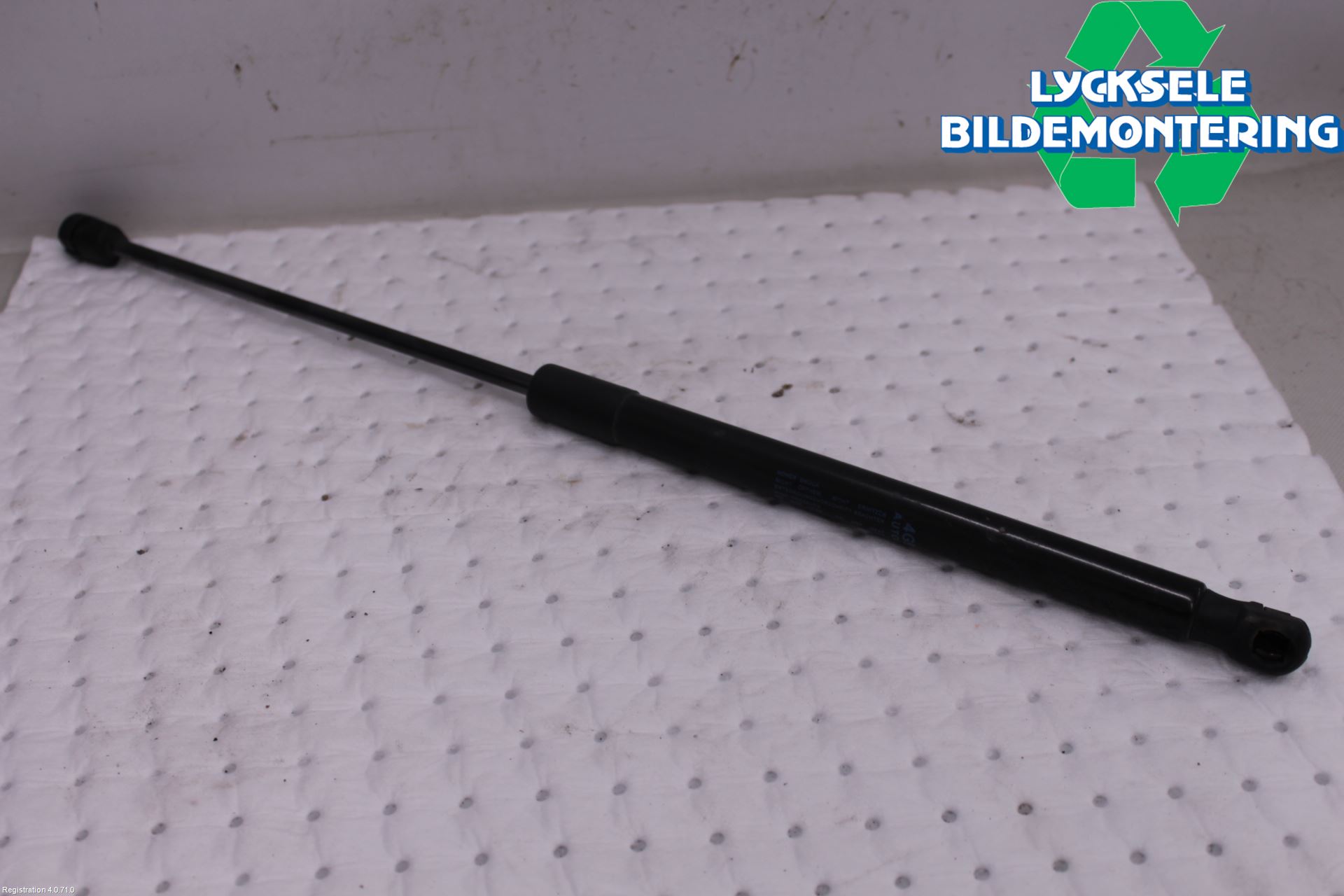 Audi A6 ALLROAD 12-18 Gasfjäder Baklucka