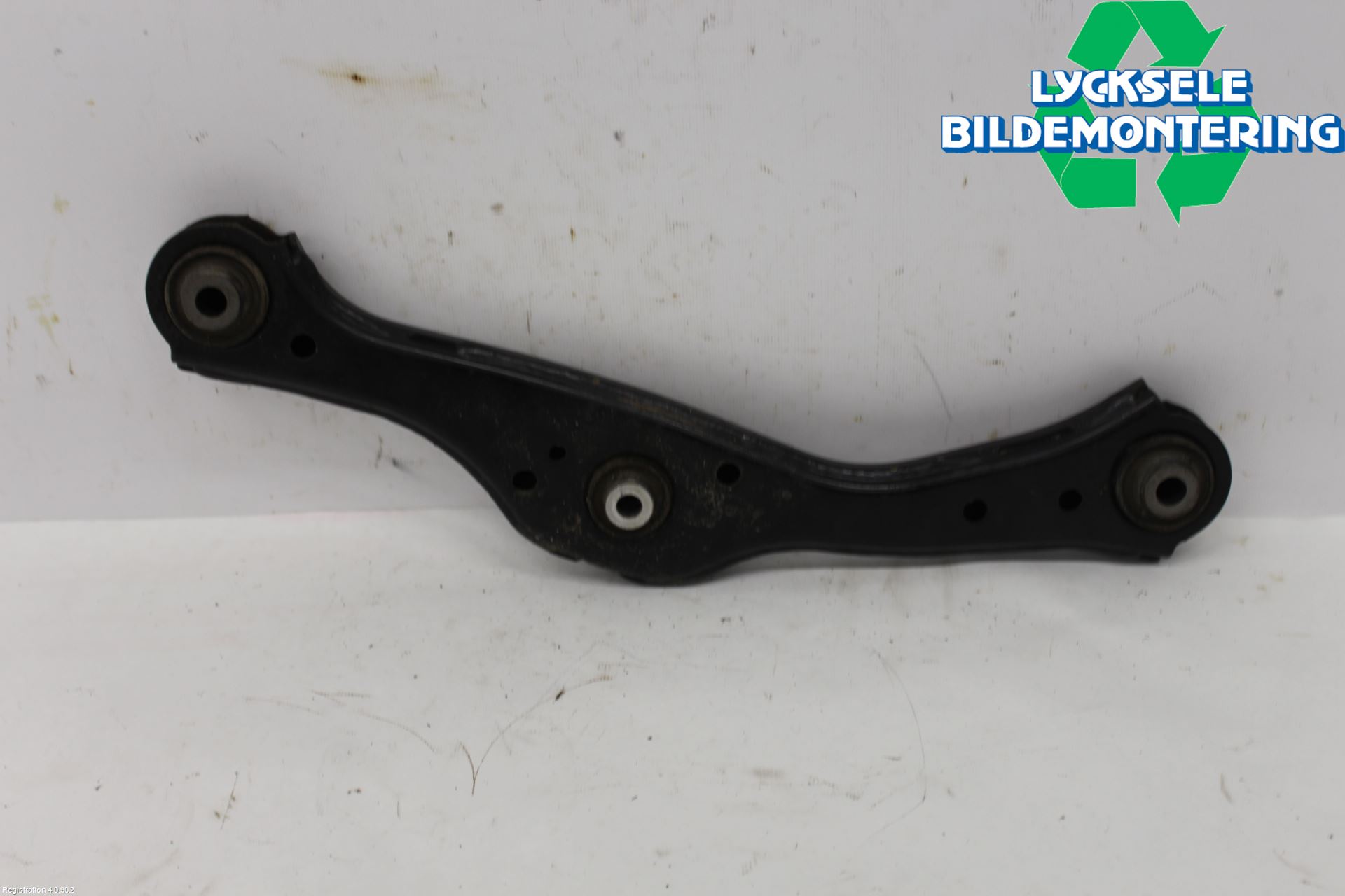 Toyota YARIS CROSS XP21 21- Bärarm Bak Övre Höger
