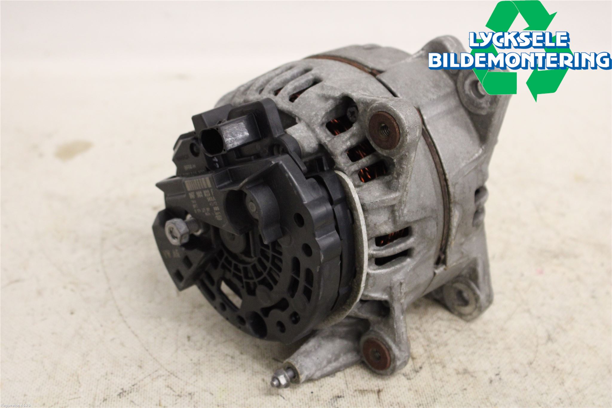 Volkswagen VW CADDY 11-15 Generator