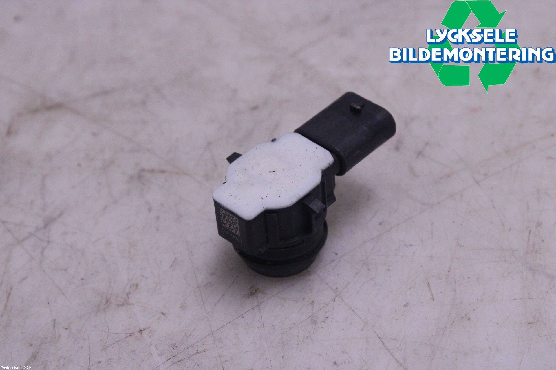 BMW 3 F30/F31/F80 12-19 Parkeringshjälp Backsensor