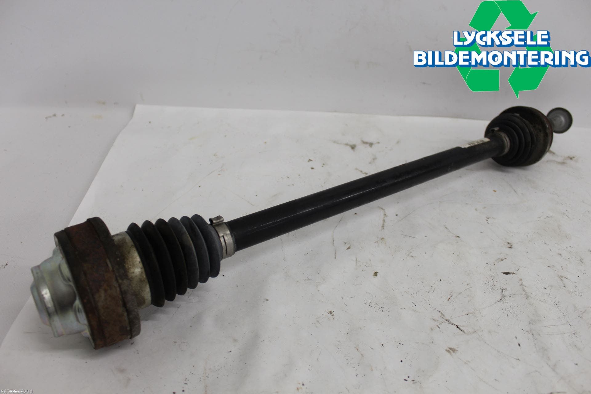 Skoda KODIAQ 17-24 Drivaxel Bak Höger