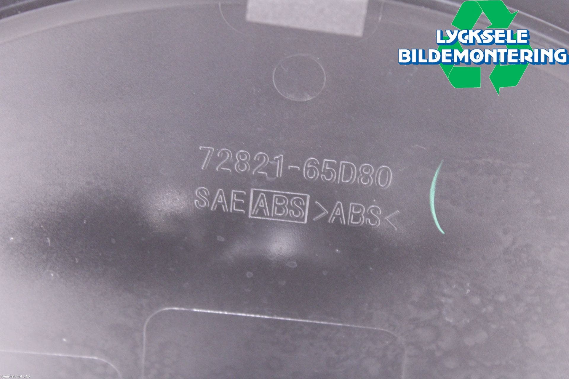 Suzuki JIMNY 81-21 Reservhjulsskydd