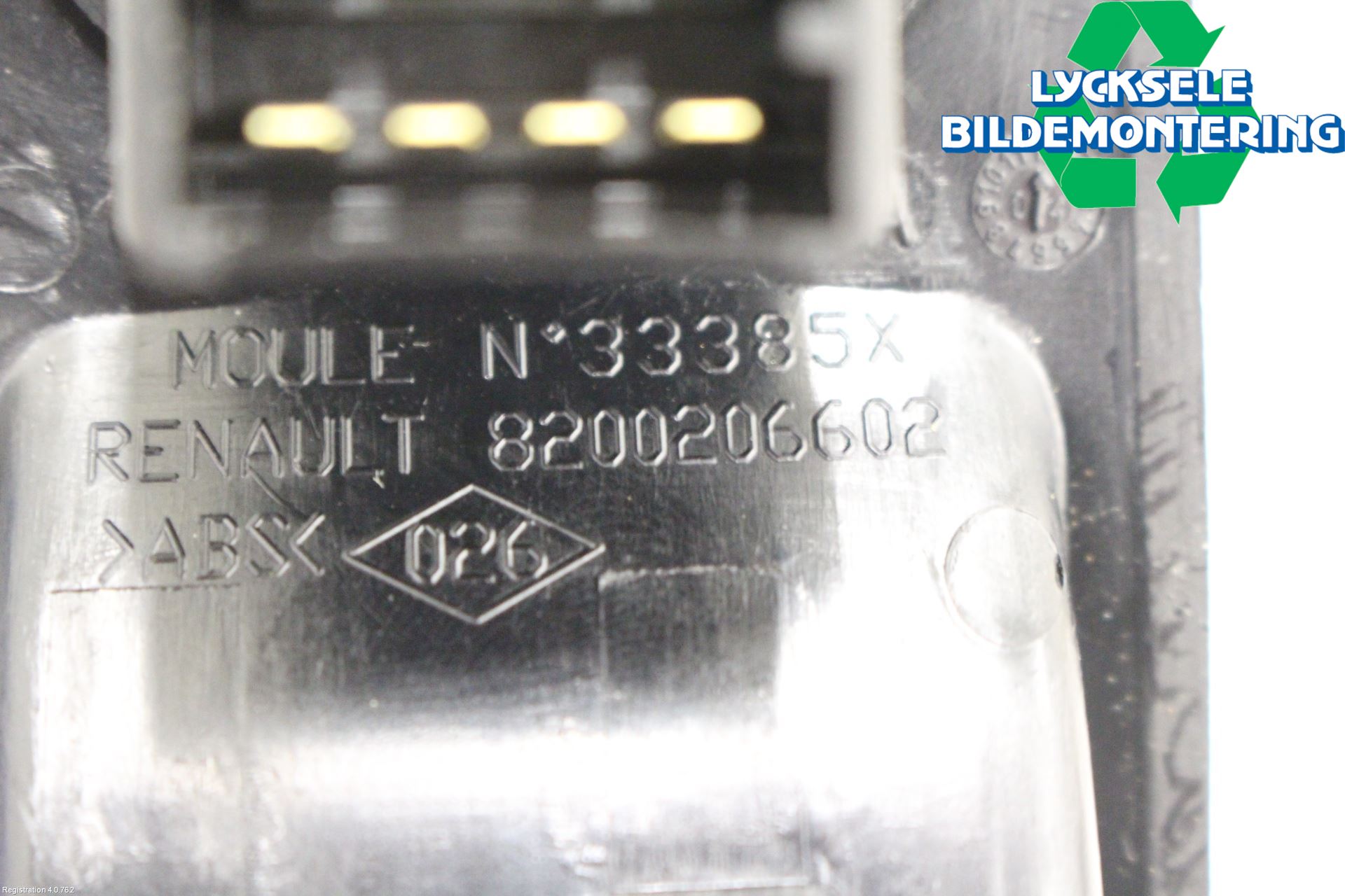 Renault MASTER III  04-10 Strömställare Spegel