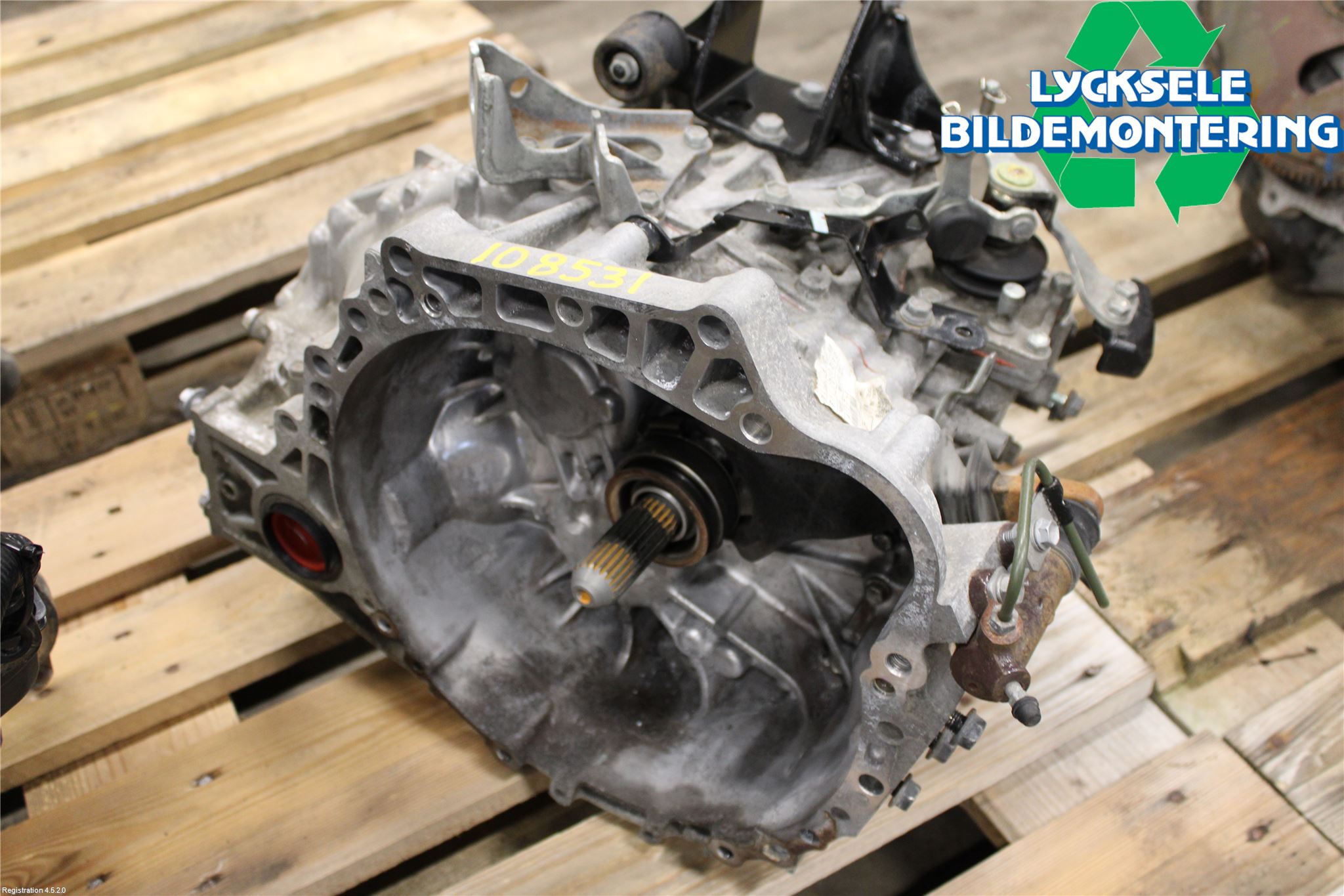Toyota AVENSIS 09-15 Växellåda Man 6 Vxl