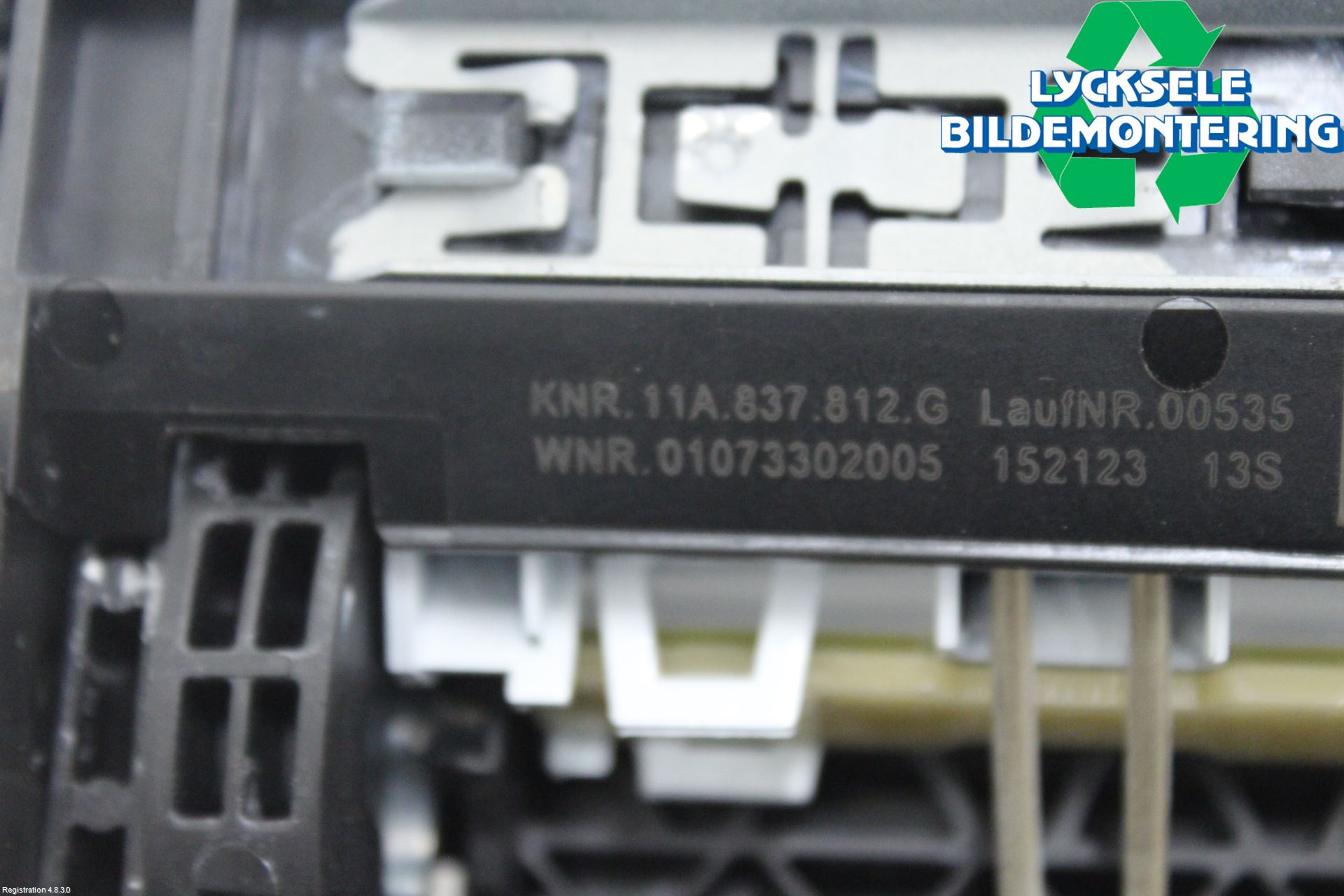 Volkswagen VW ID.4 21- Dörrhandtag Yttre Hö