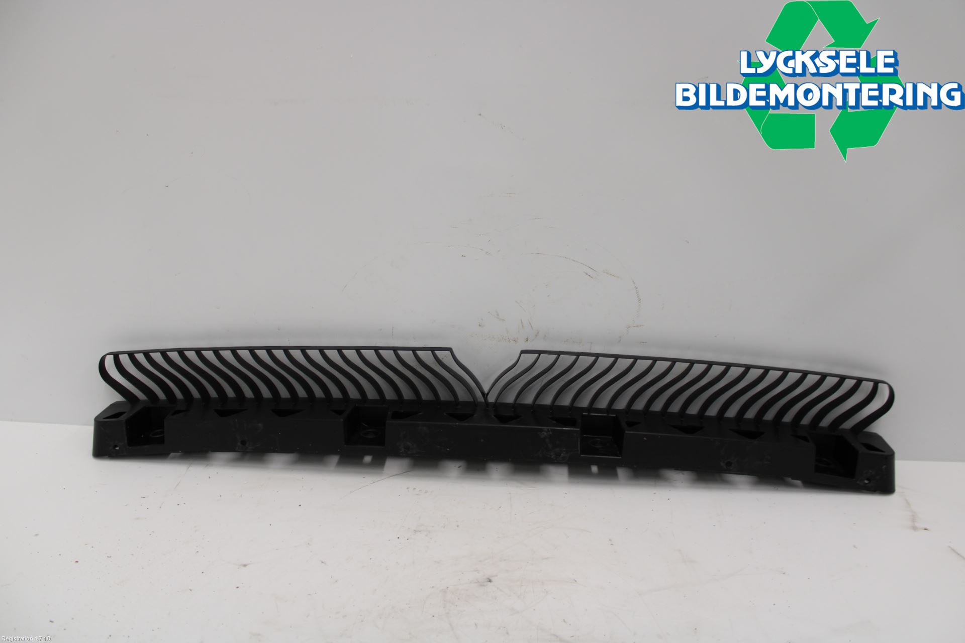 Volkswagen VW GOLF / E-GOLF VIII 20- Stötfångare Deformelement Bak