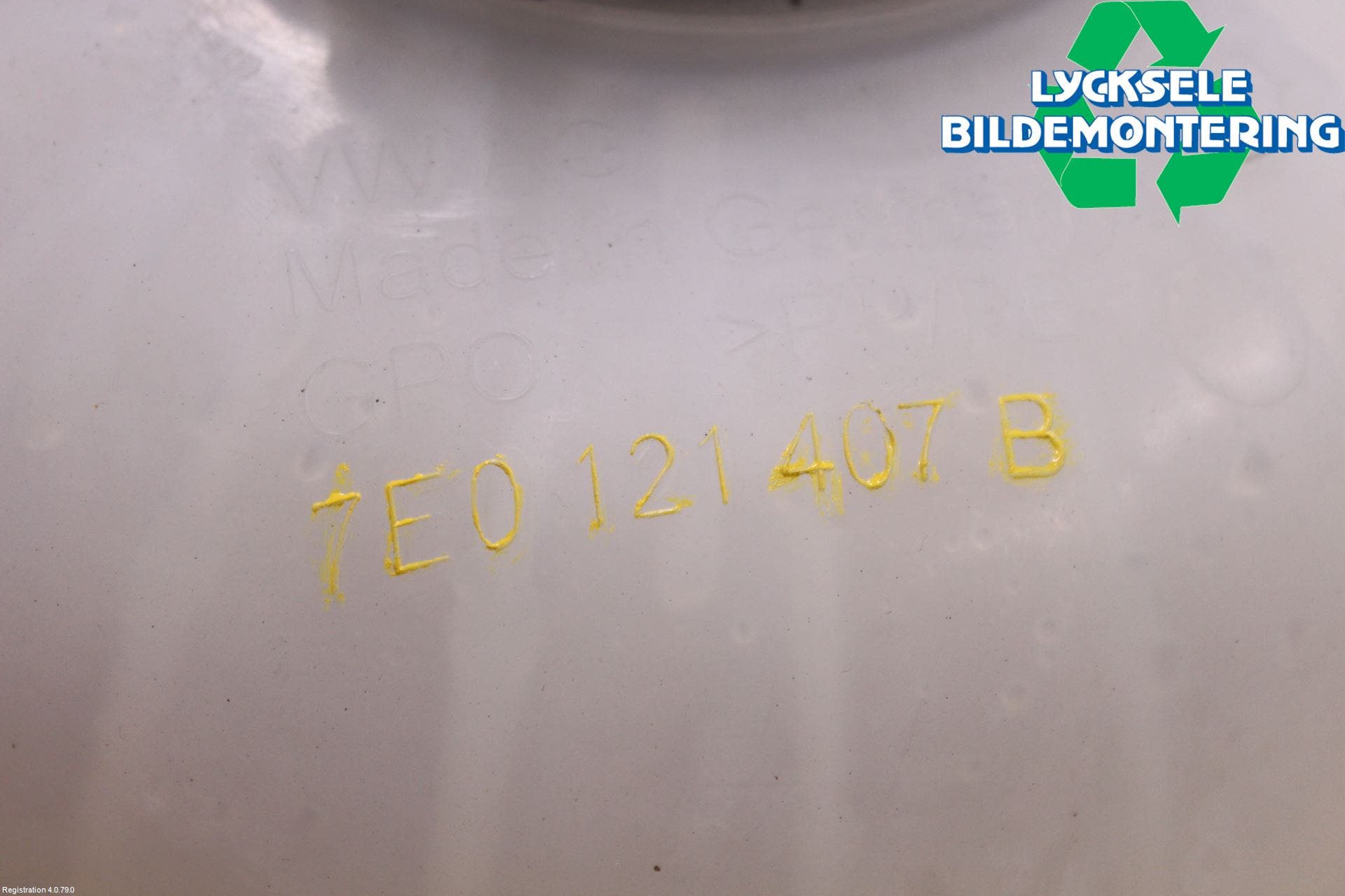 Volkswagen VW TRANSP/CARAVELLE (T6) 16-22 Expansionstank