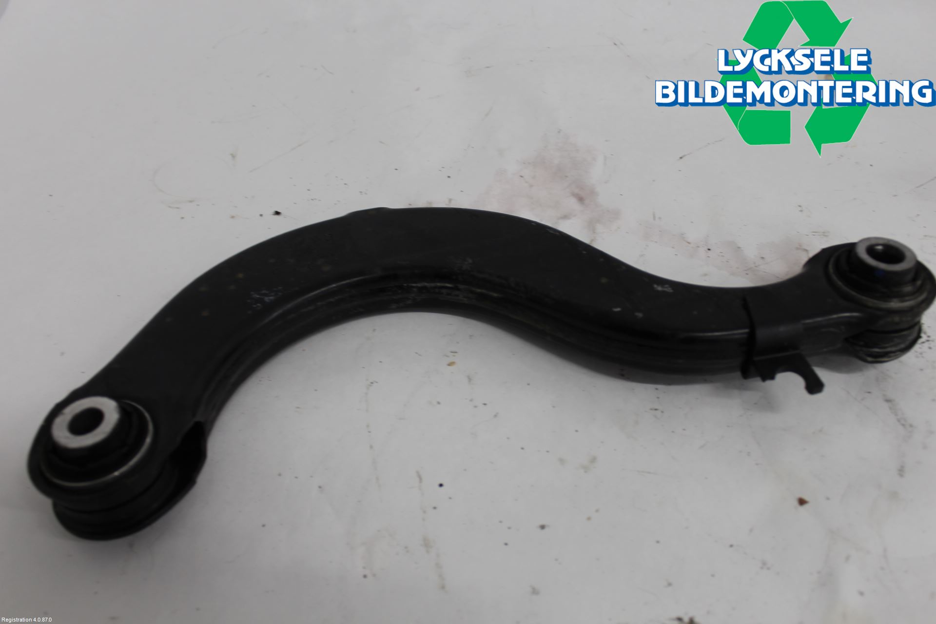 Volkswagen VW TIGUAN 16-24 Bärarm Bak Vänster