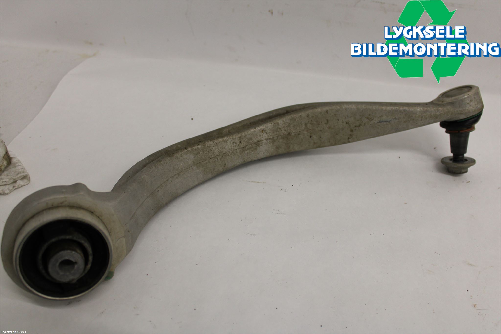 Audi A6 F2/C8 19- Bärarm Fram Undre Hö