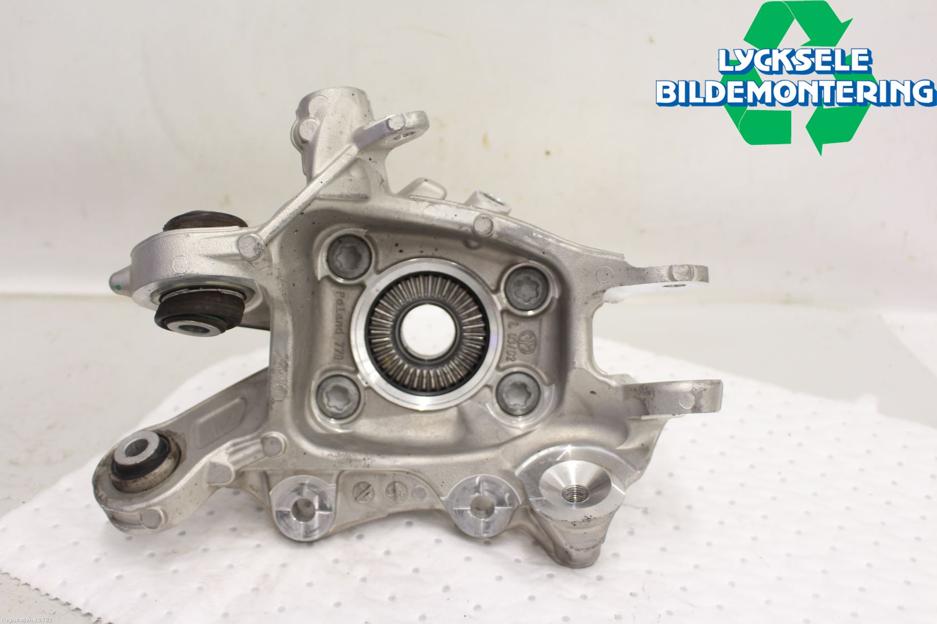 BMW 3 G20/G21/G80/G81 19- Hjullagerhus-Spindel Vä B
