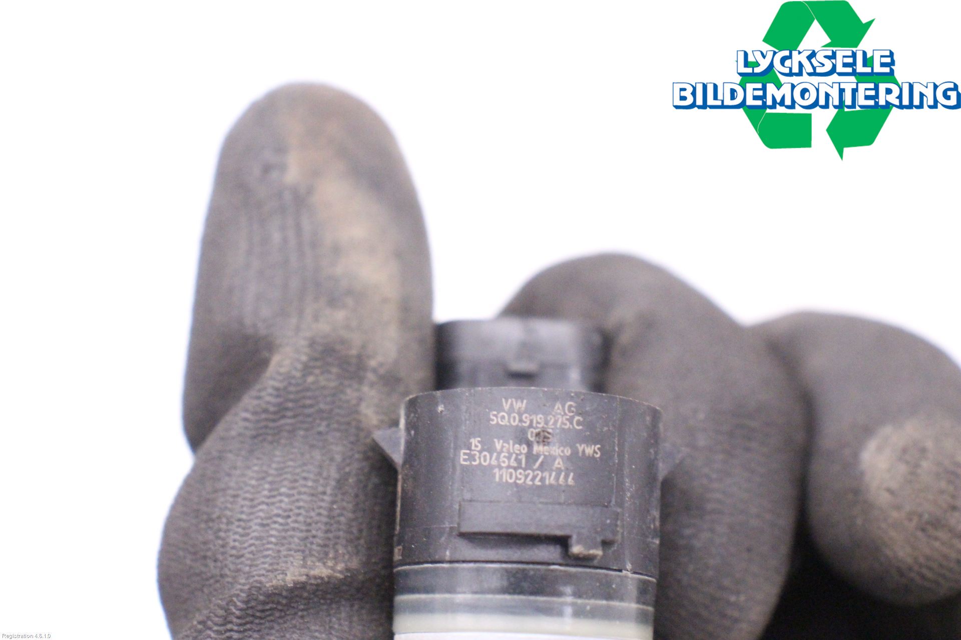 Audi Q5/SQ5 17- Parkeringshjälp Backsensor