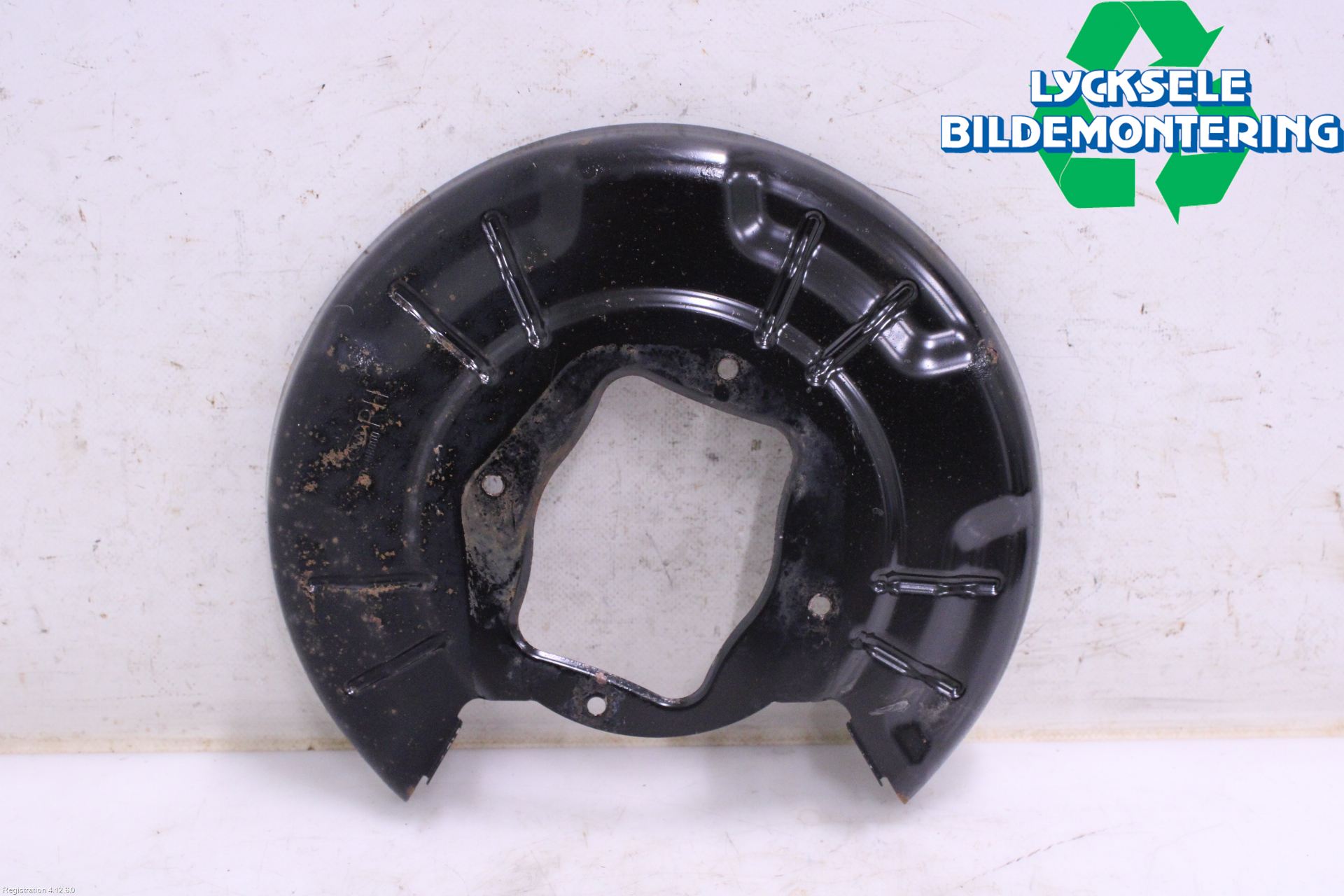 Kia STONIC 18->> Bromssköld Bak