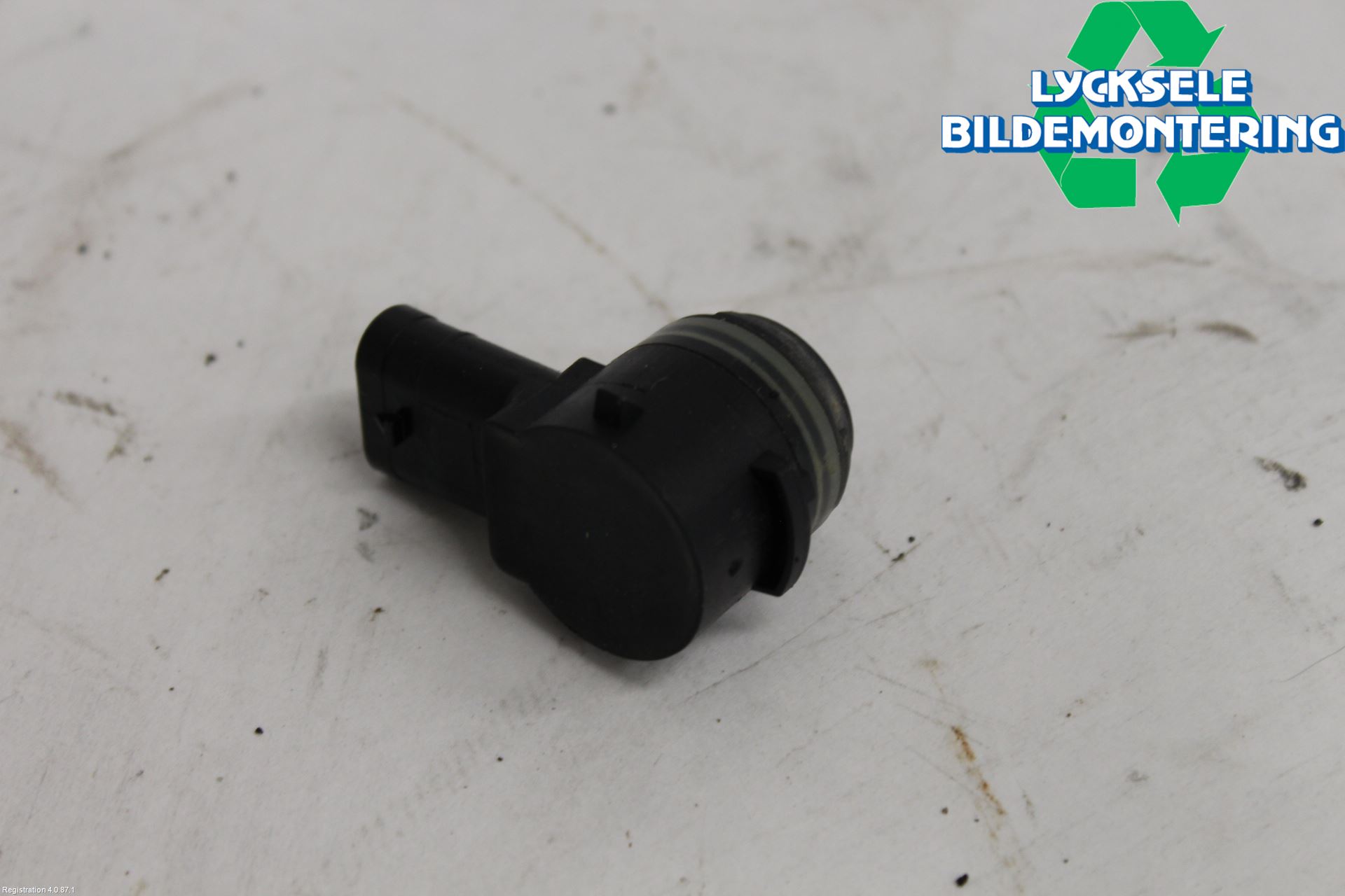 Audi A6 F2/C8 19- Parkeringshjälp Backsensor