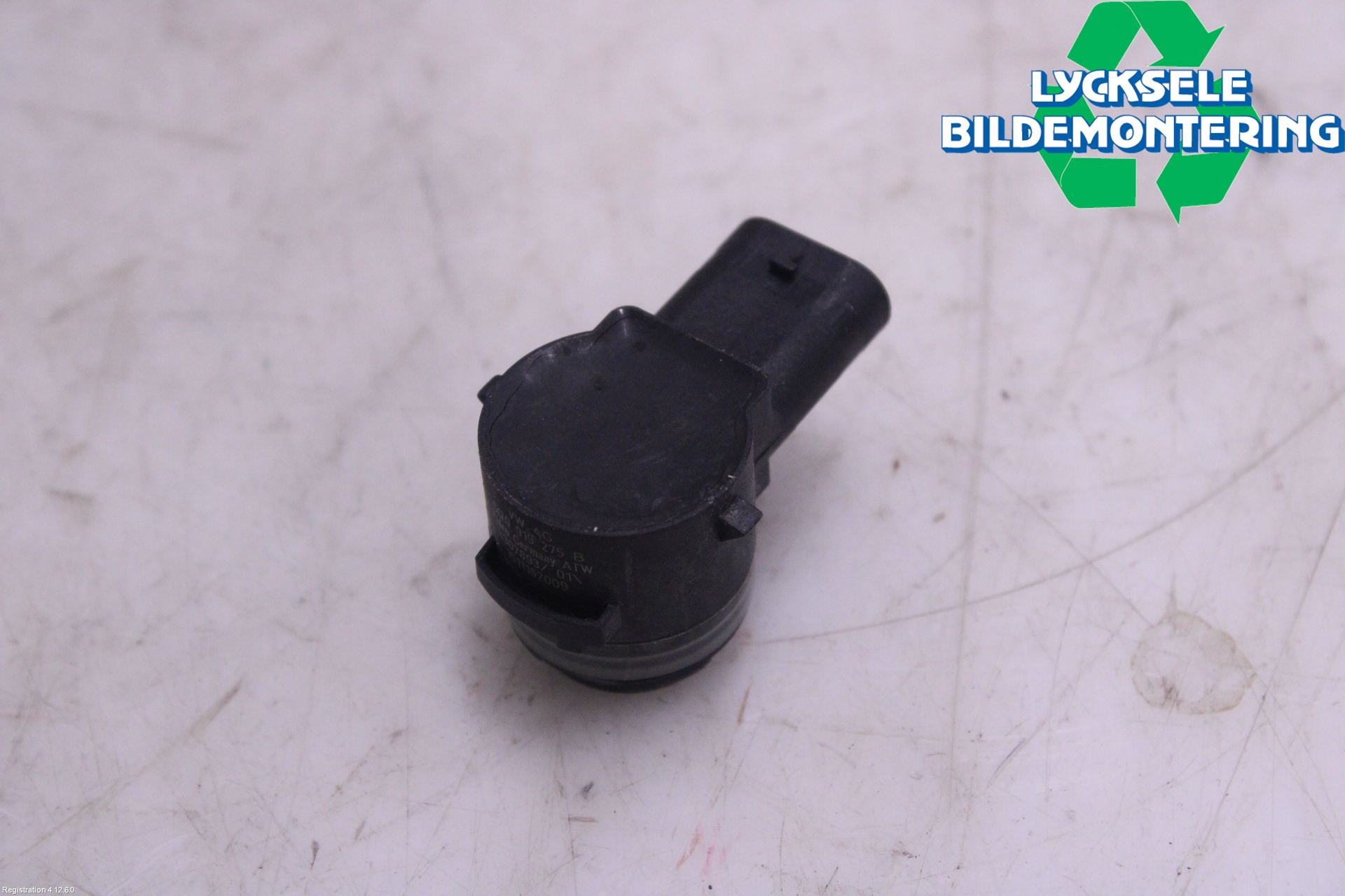Audi A4 ALLROAD 17- Parkeringshjälp Frontsensor