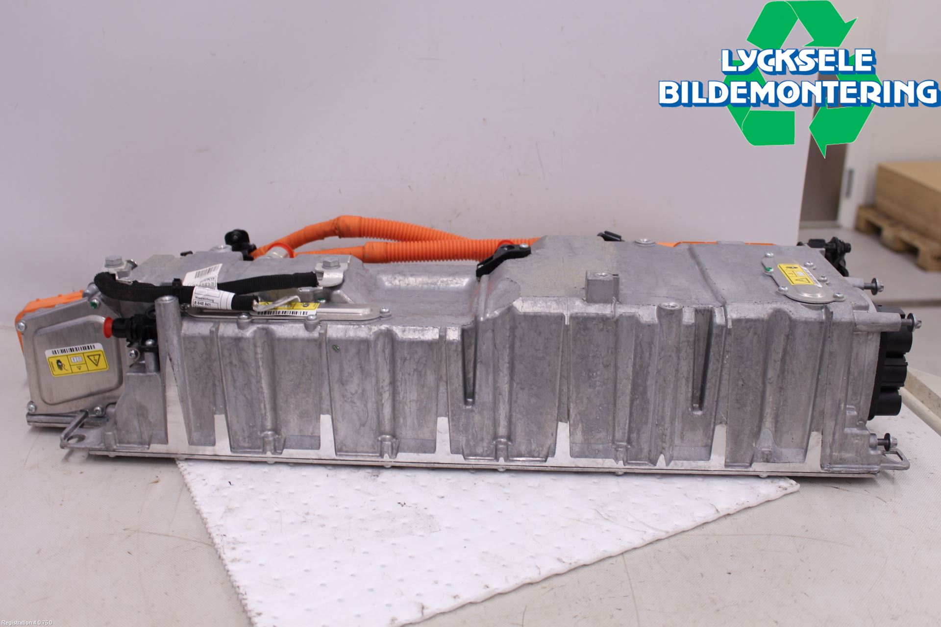 Mini COUNTRYMAN F60 17-23 Hybridconverter