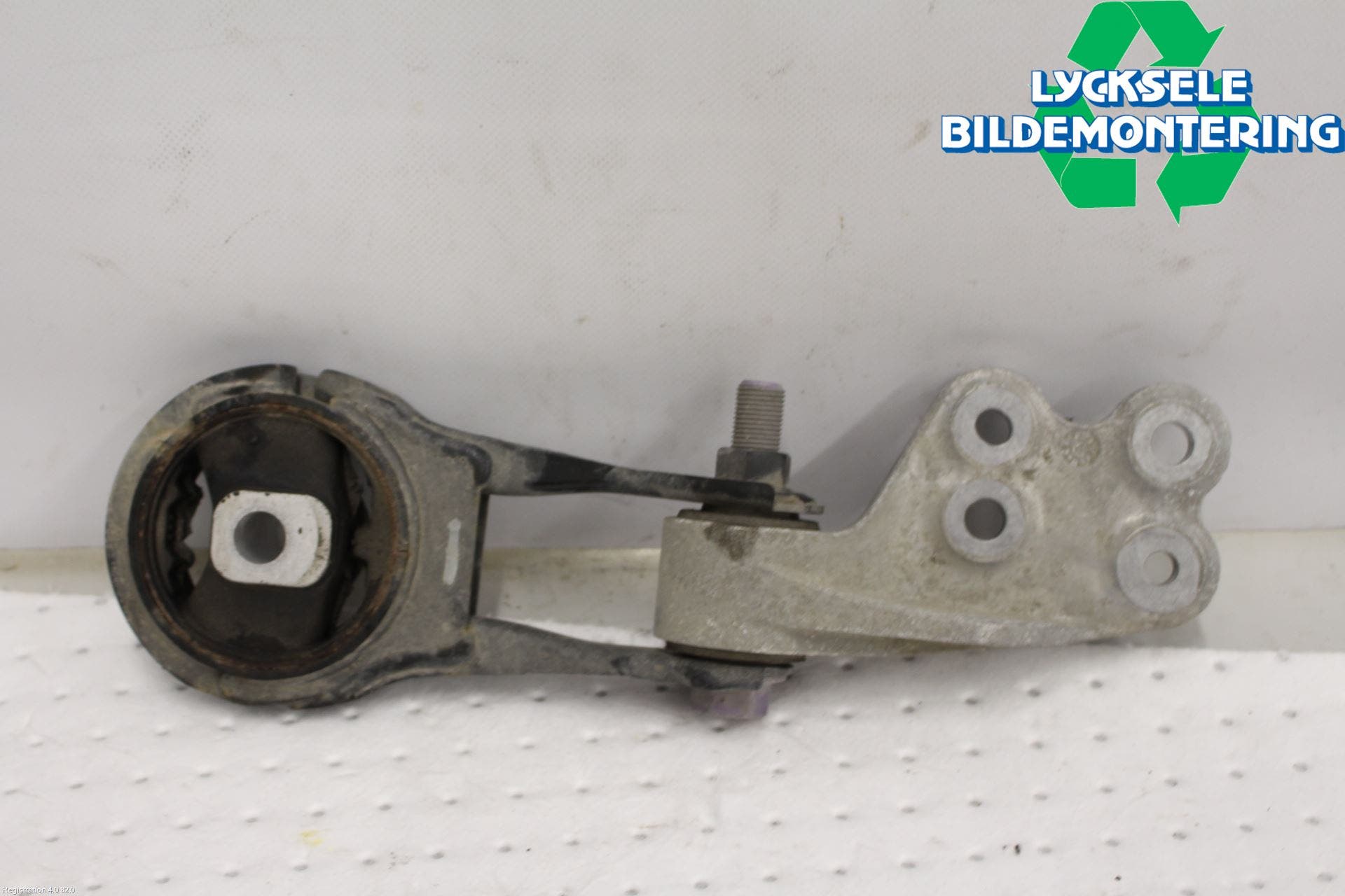 Toyota COROLLA 19- Motorfäste