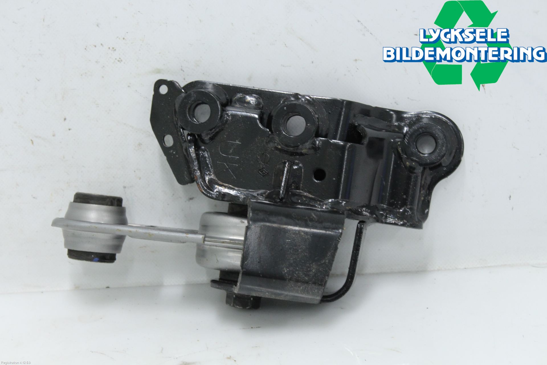 Nissan QASHQAI 21- Motorfäste