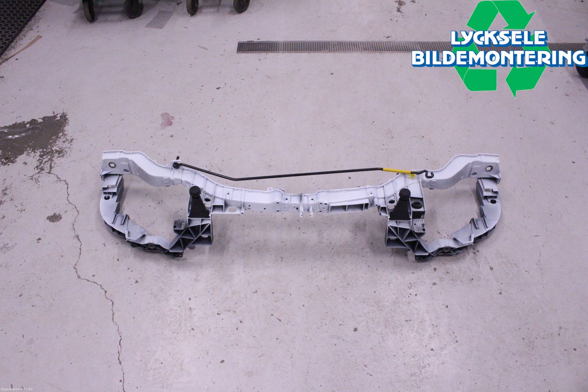 Ford KUGA 13-16 Frontkorg