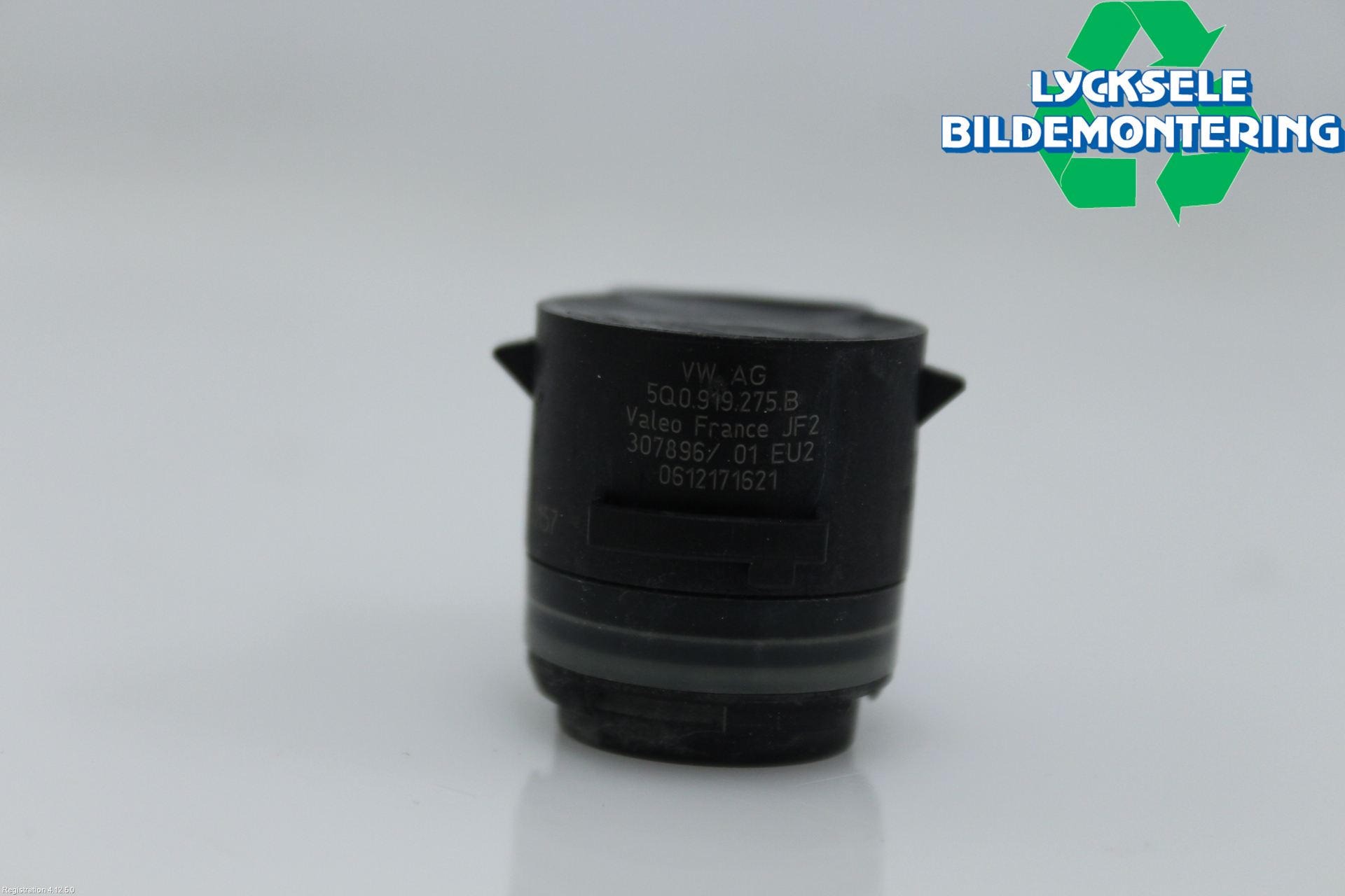 Volkswagen VW PASSAT 15-19 Parkeringshjälp Frontsensor