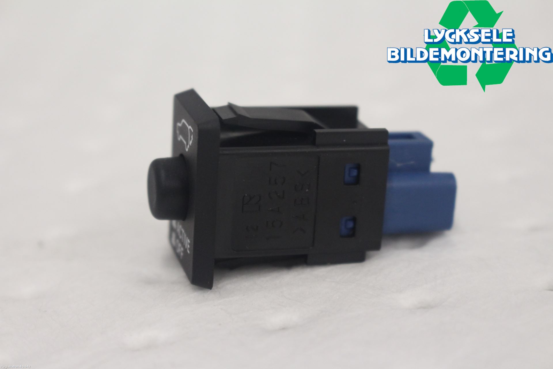 Mitsubishi OUTLANDER 13-21 Strömställare Baklucka