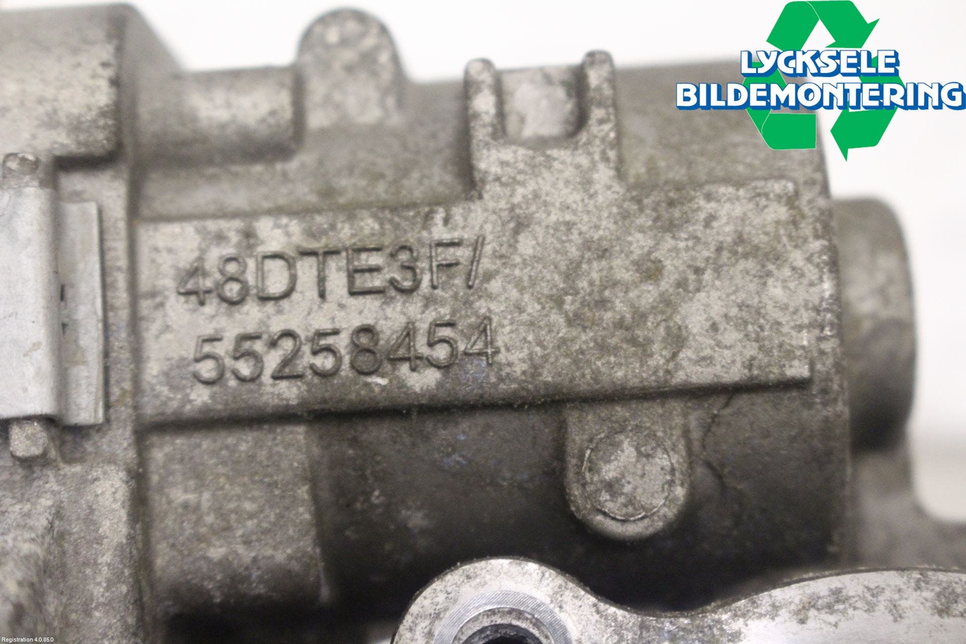 Suzuki SX4 S-CROSS 14-21 Injspjällhus