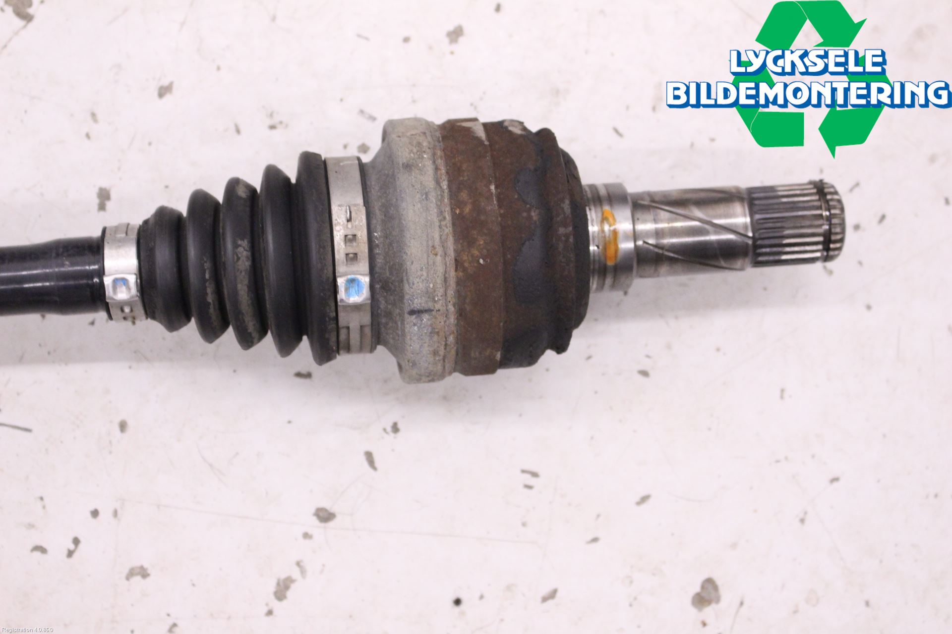 Volvo XC90 07-14 Drivaxel Bak Höger