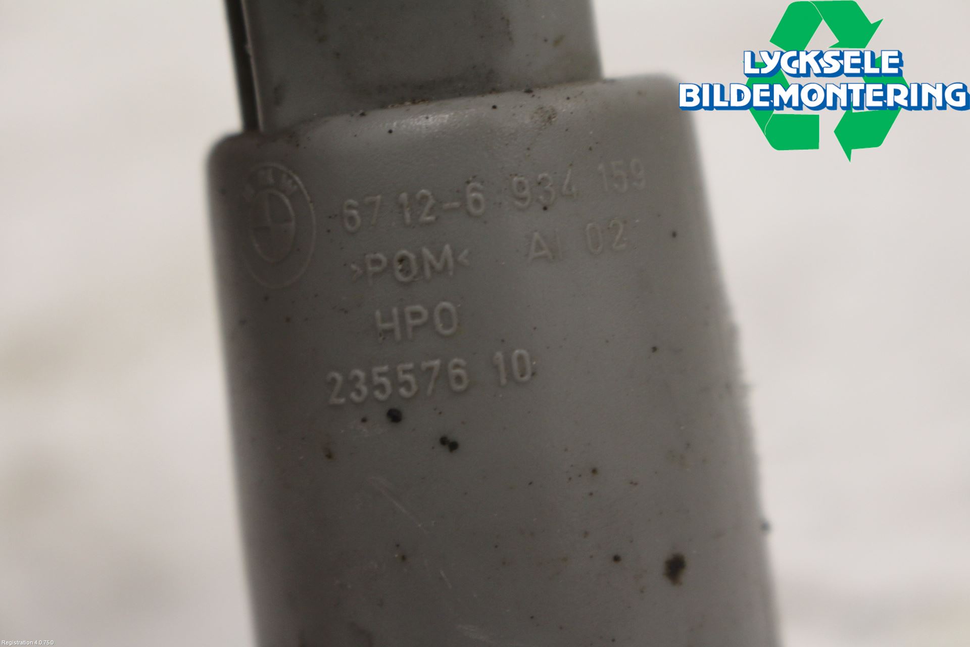 BMW 5 E60/61 Sed/Tou 02-10 Spolarpump Baklucka