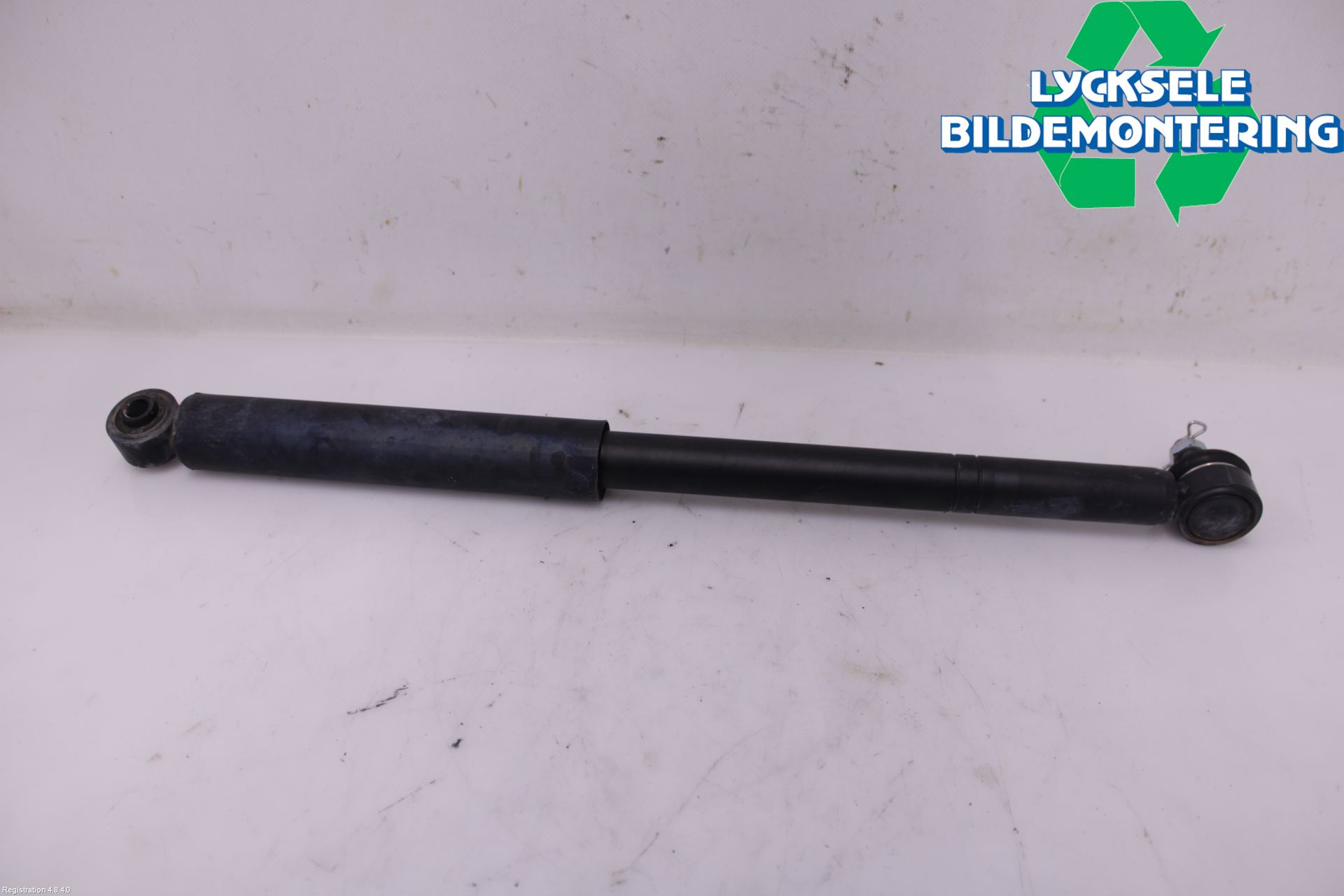 Suzuki JIMNY 81-21 Krängningshämmarstag Fram