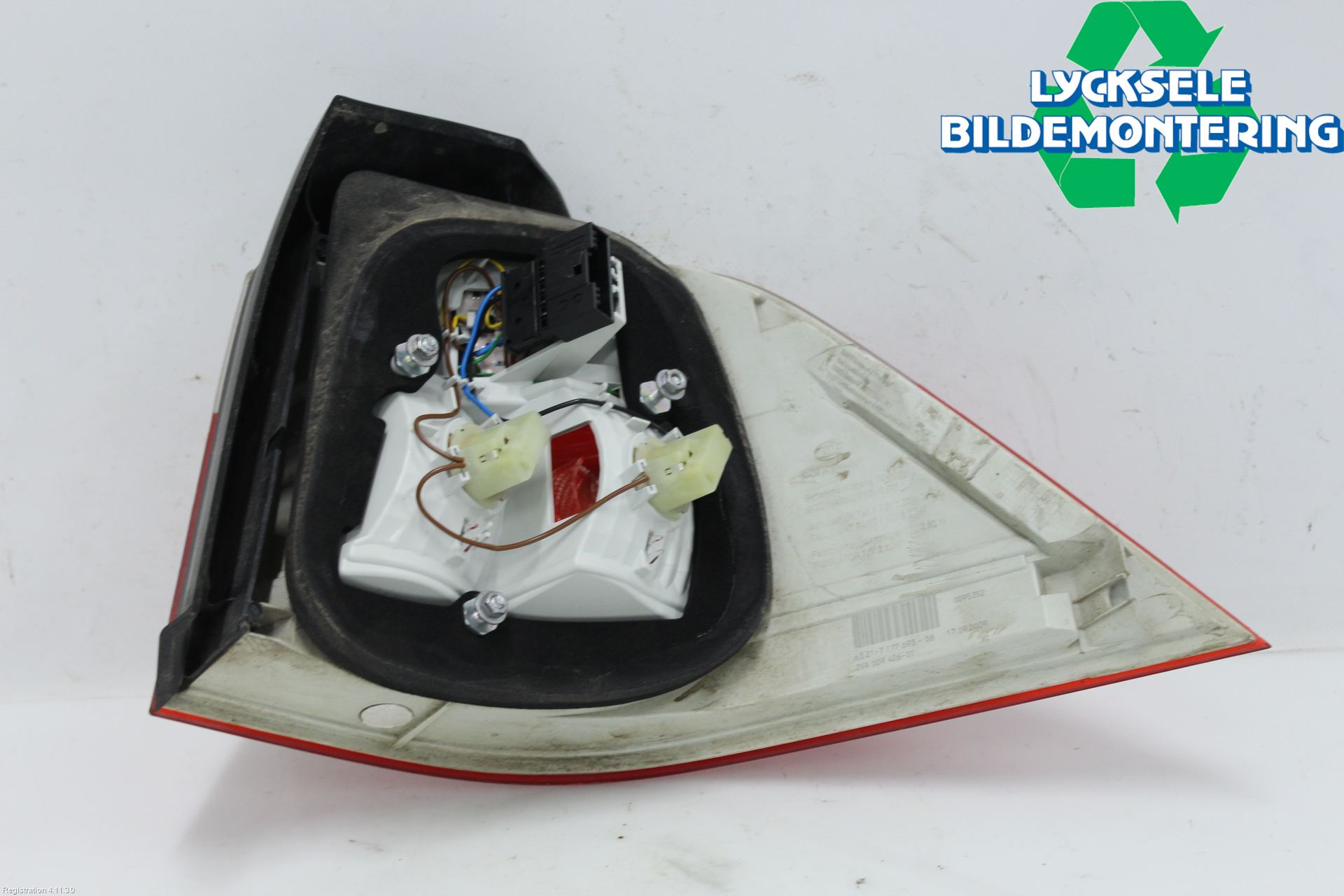 BMW 5 E60/61 Sed/Tou 02-10 Bakljus Vänster