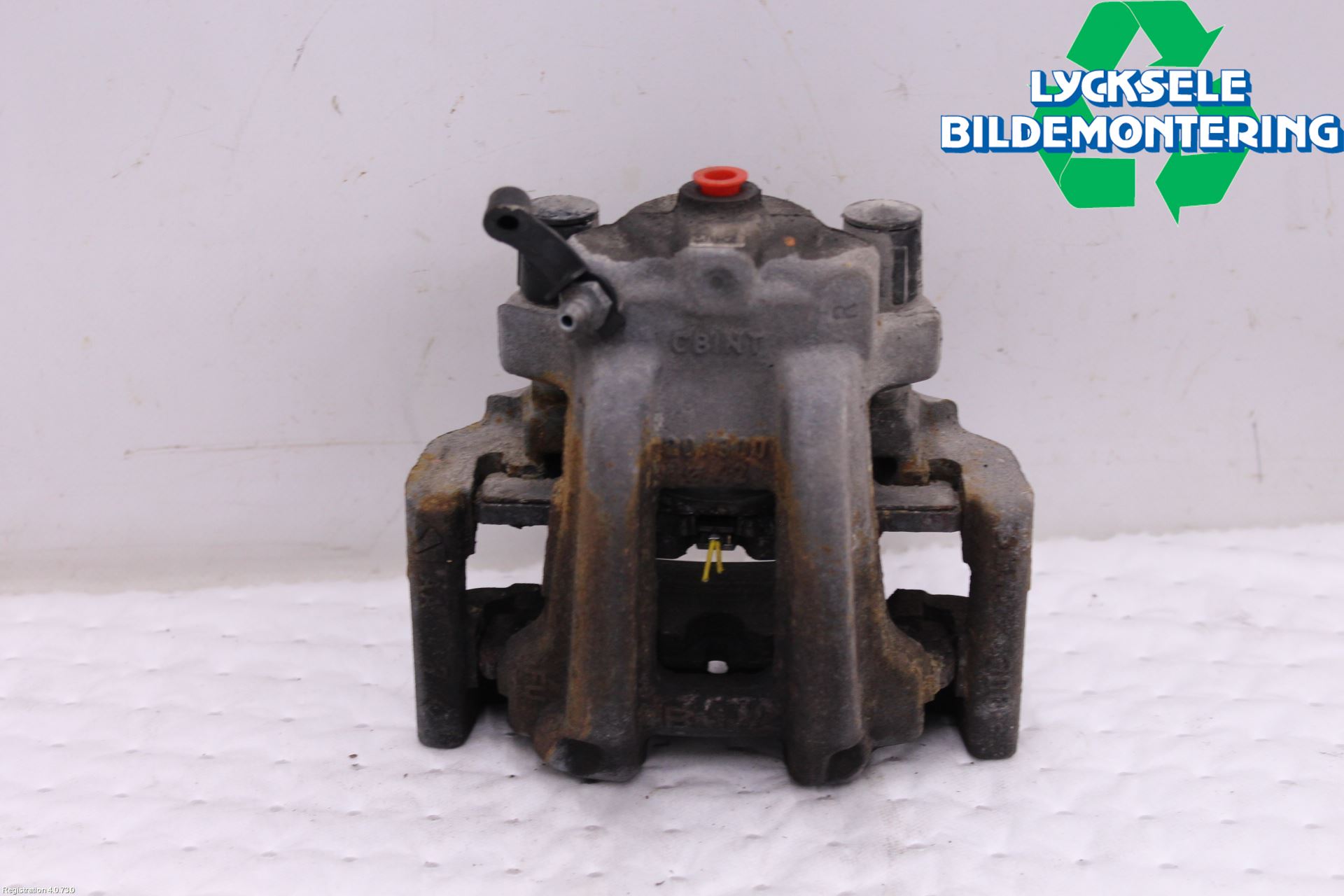 BMW 3 F30/F31/F80 12-19 Bromsok Bak Höger