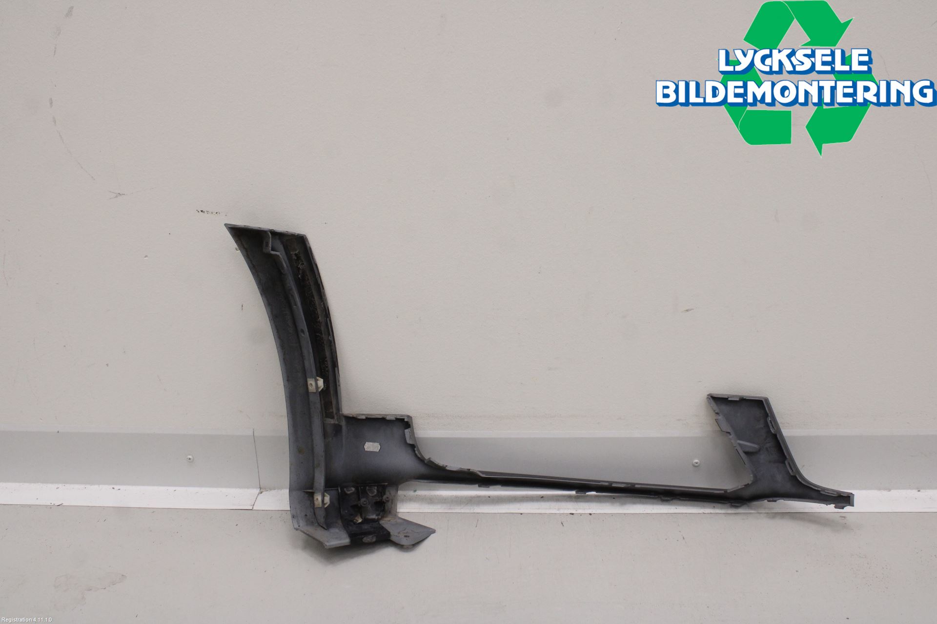 Audi A6 ALLROAD 12-18 Stötfångardel Fram Vä