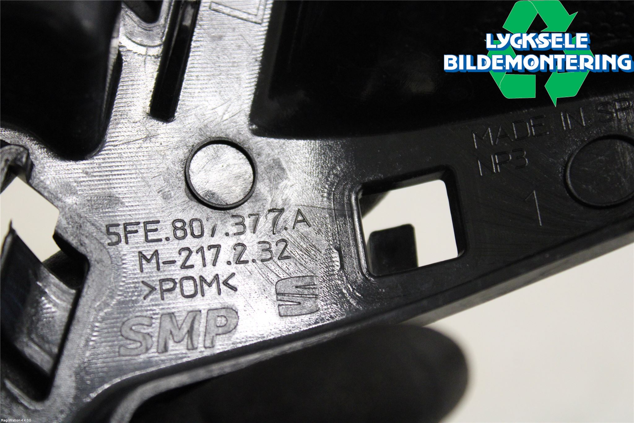 Cupra LEON 21- Stötfångarfäste Bak Vä