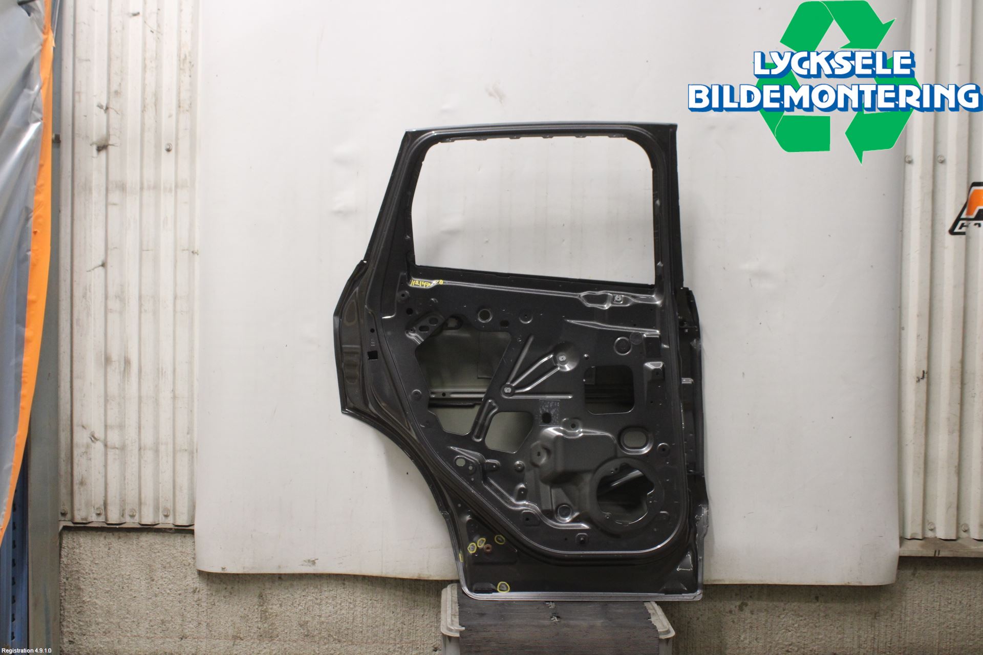 Ford KUGA 13-16 Dörr Bak Vänster