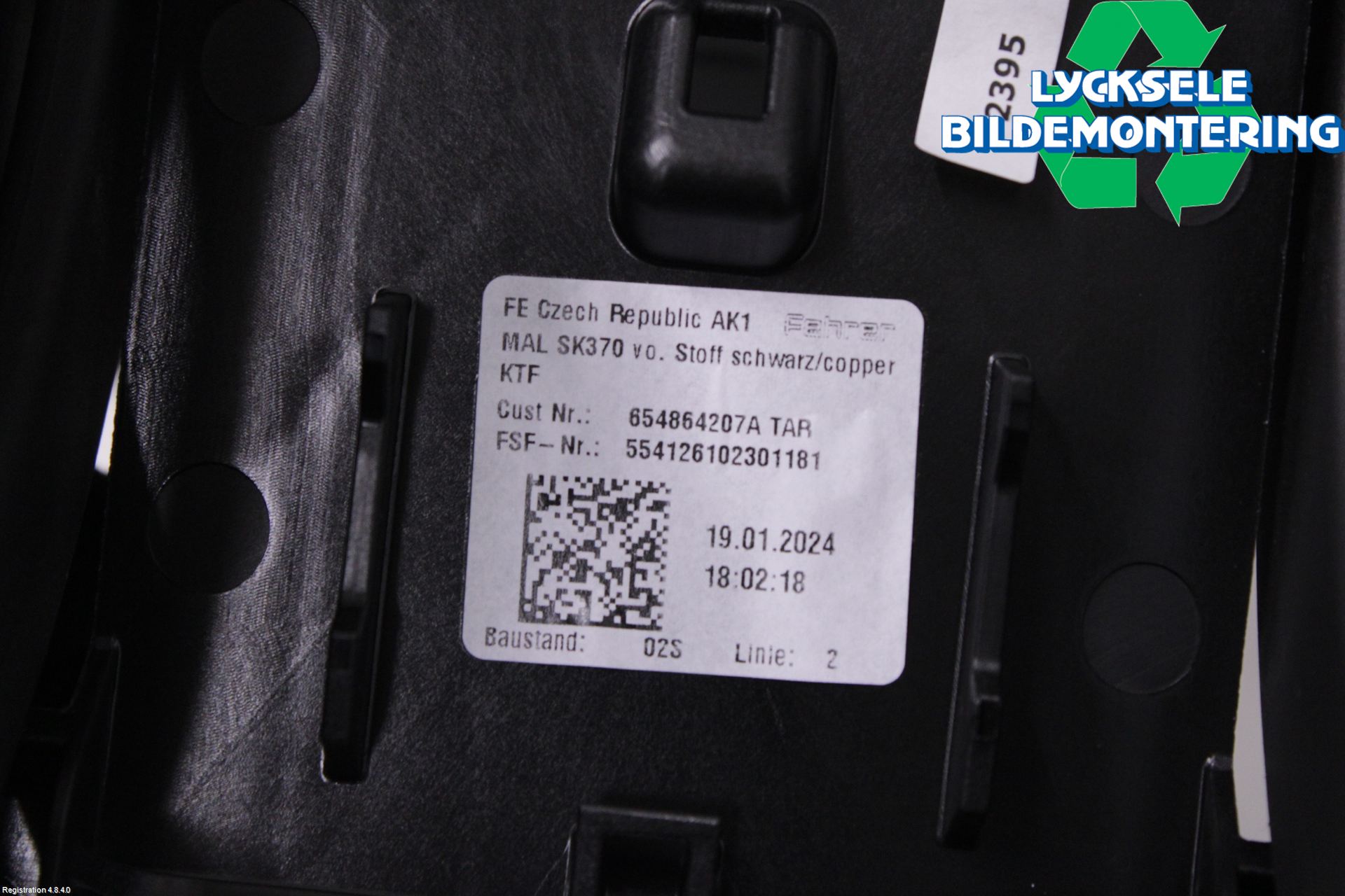 Skoda KAMIQ 20- Inredning Armstöd