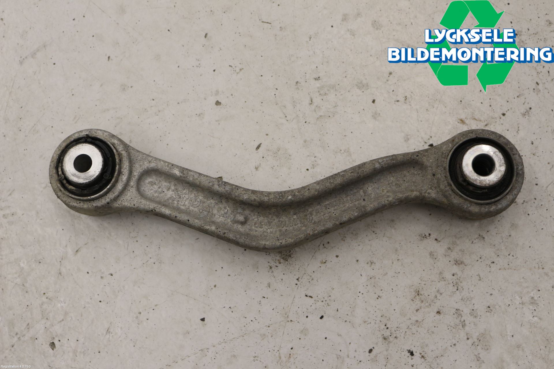 BMW 5 F10/F11/F18 09-17 Bärarm Bak Vä-Hö