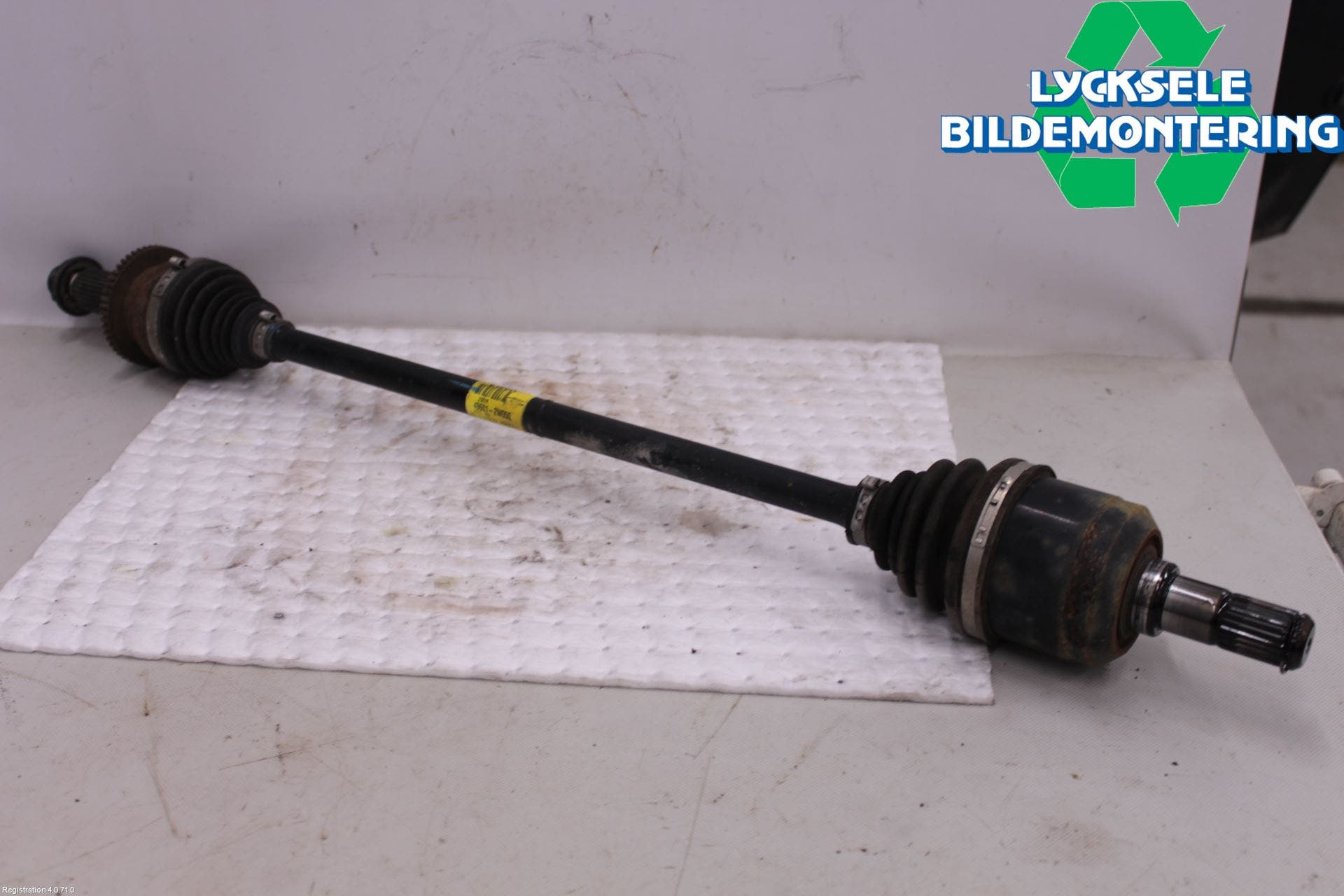 Kia SORENTO 10-14 Drivaxel Bak Höger