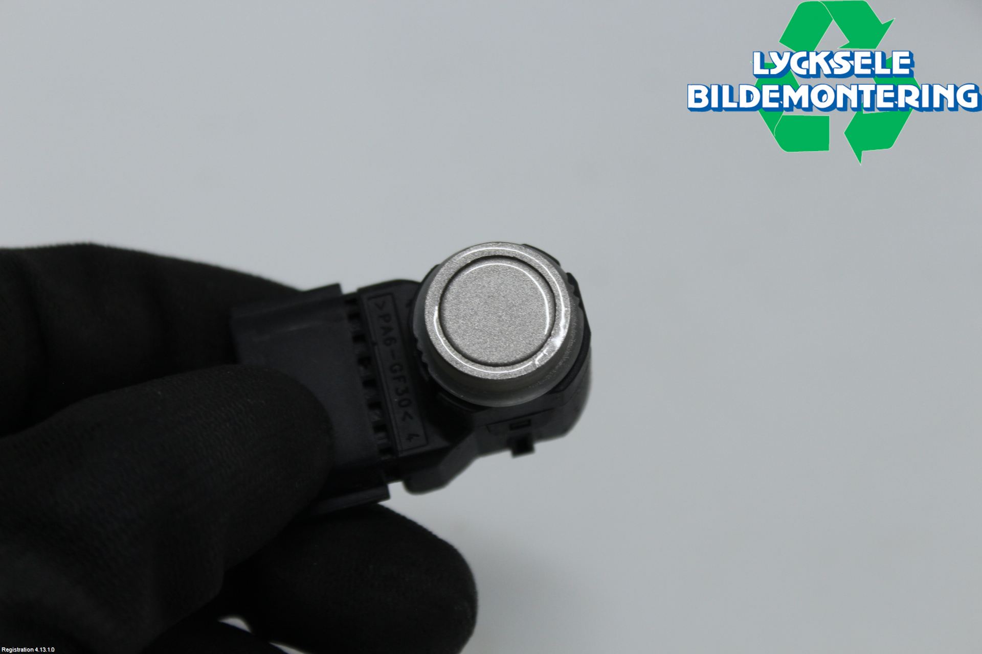 Hyundai i40 16-18 Parkeringshjälp Backsensor